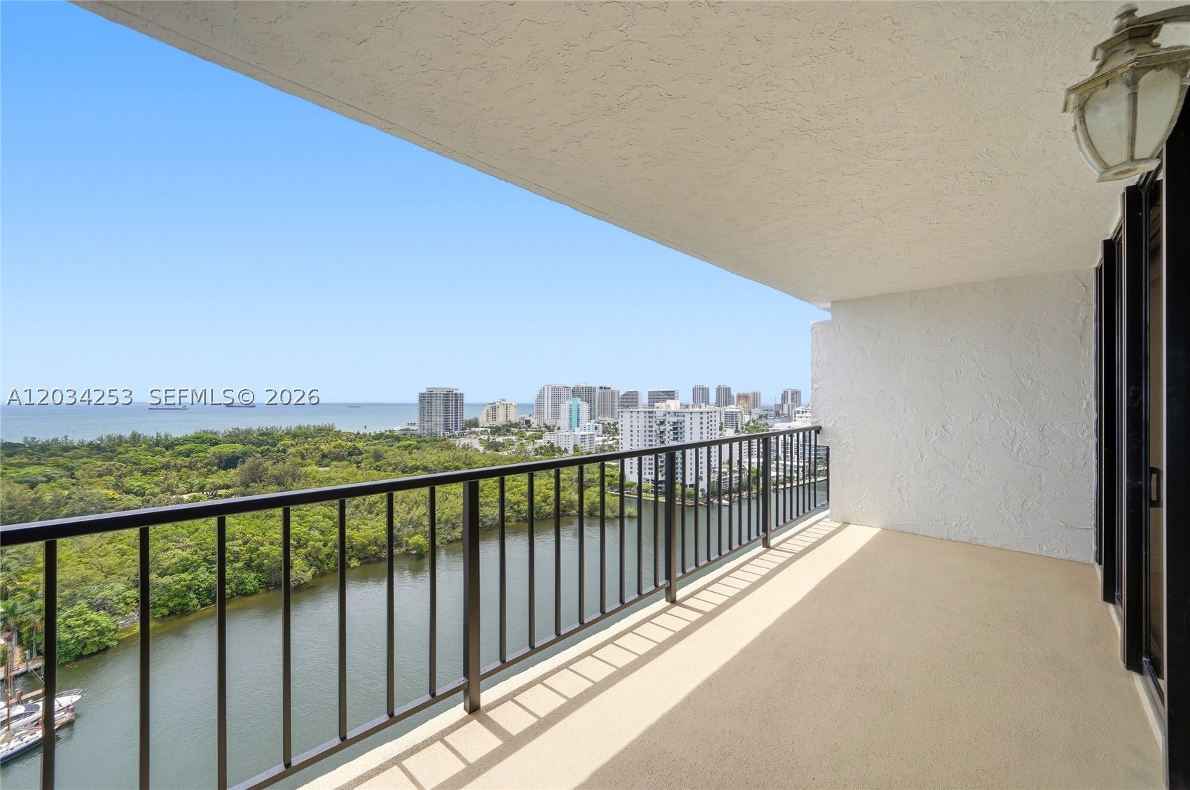 936 Intracoastal Dr #21B, Fort Lauderdale FL 33304