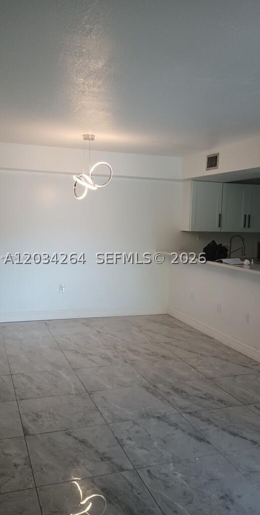 8540 SW 212th St #202, Cutler Bay FL 33189