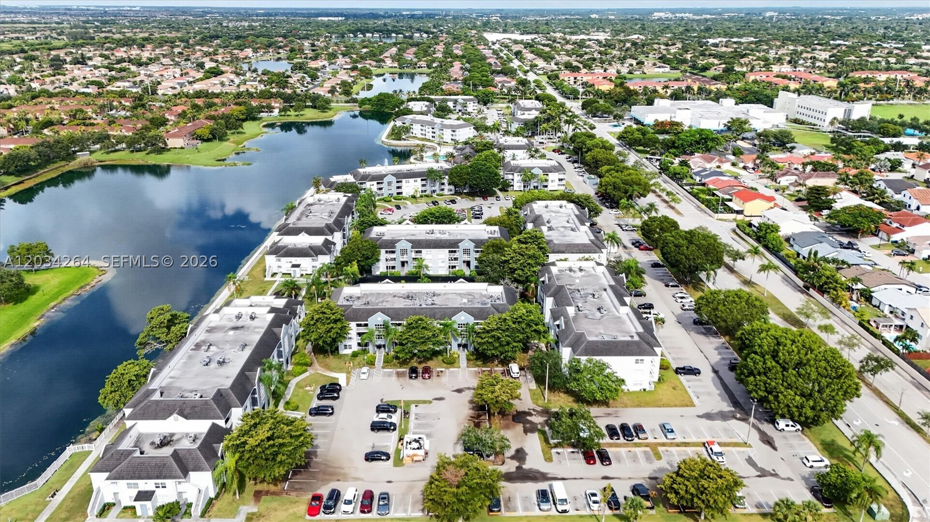 8540 SW 212th St #202, Cutler Bay FL 33189