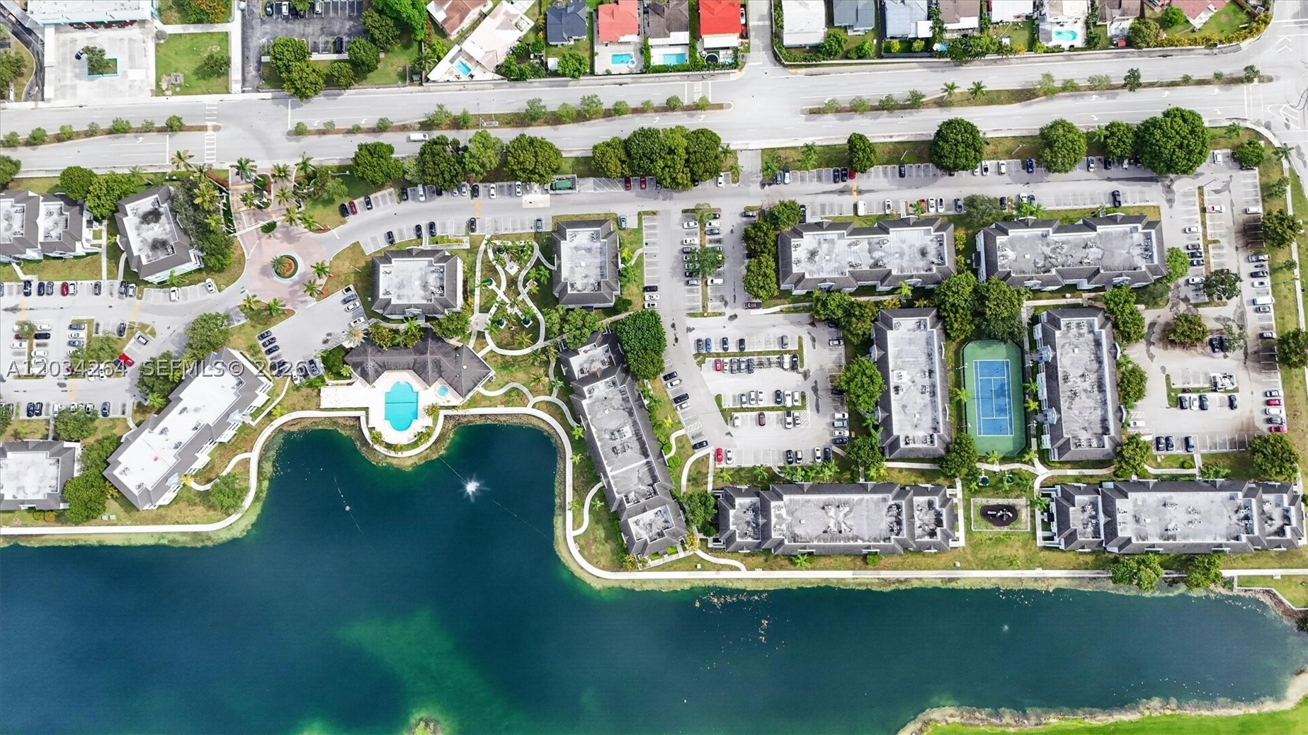 8540 SW 212th St #202, Cutler Bay FL 33189