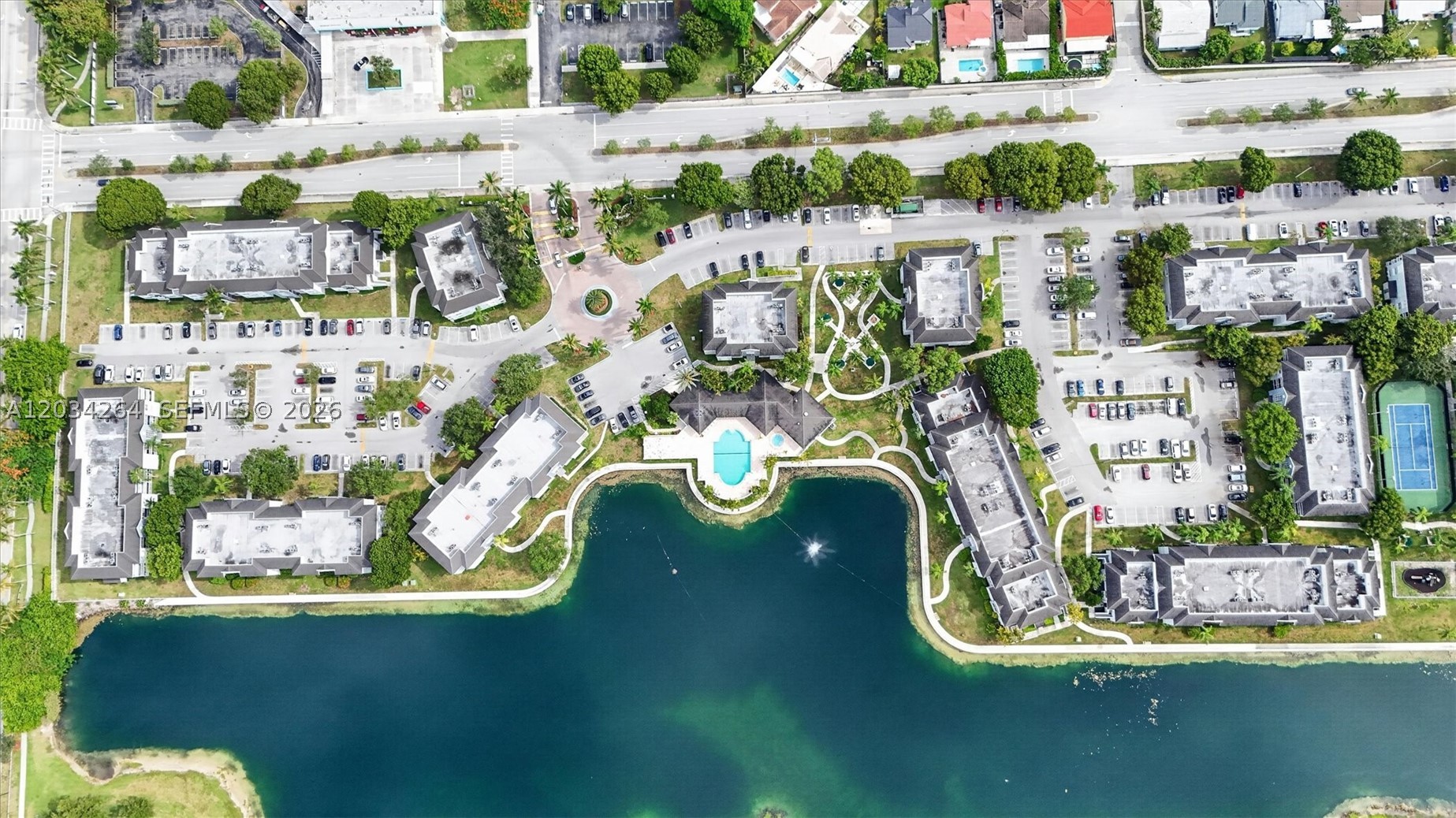 8540 SW 212th St #202, Cutler Bay FL 33189