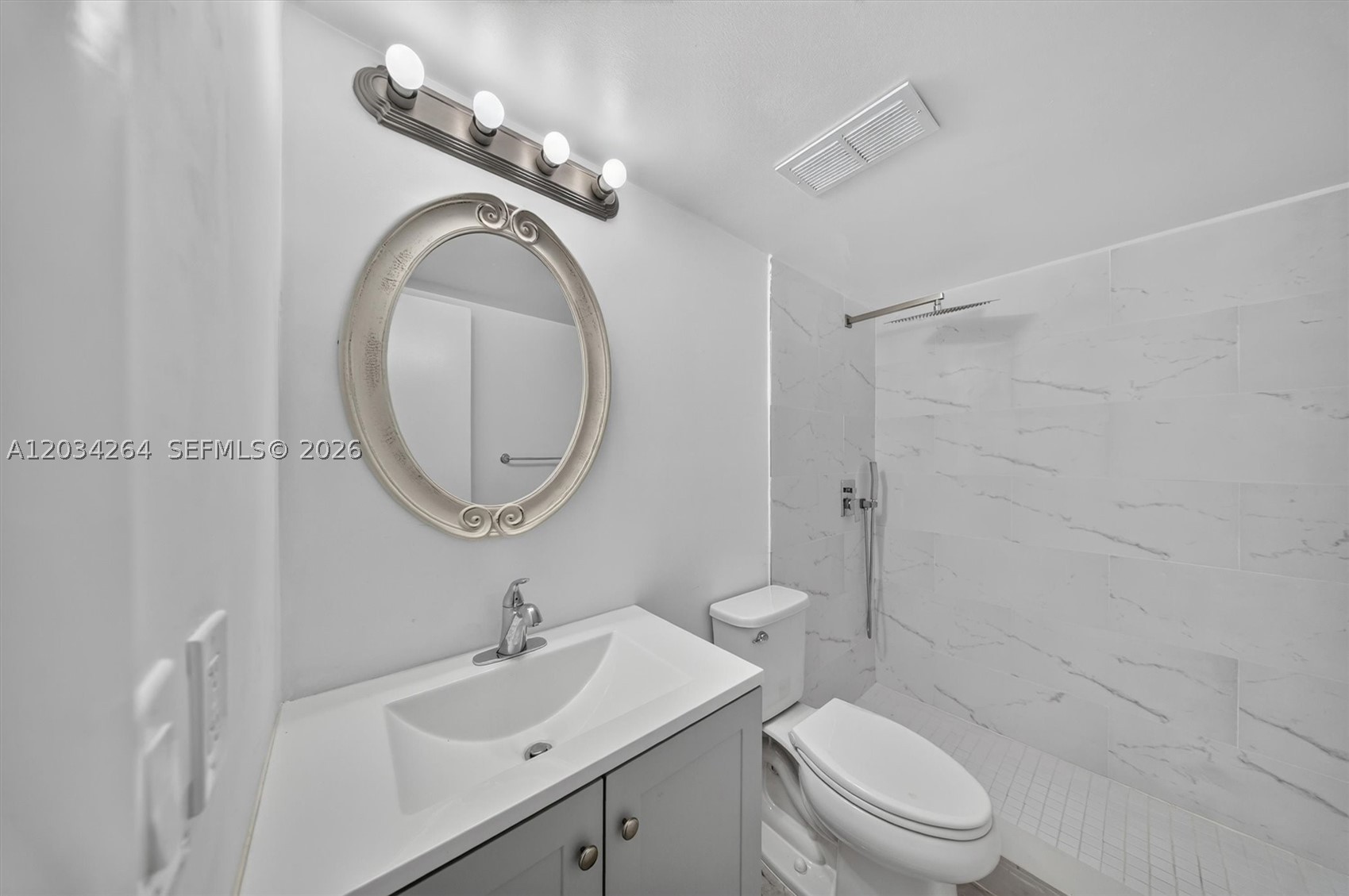 8540 SW 212th St #202, Cutler Bay FL 33189