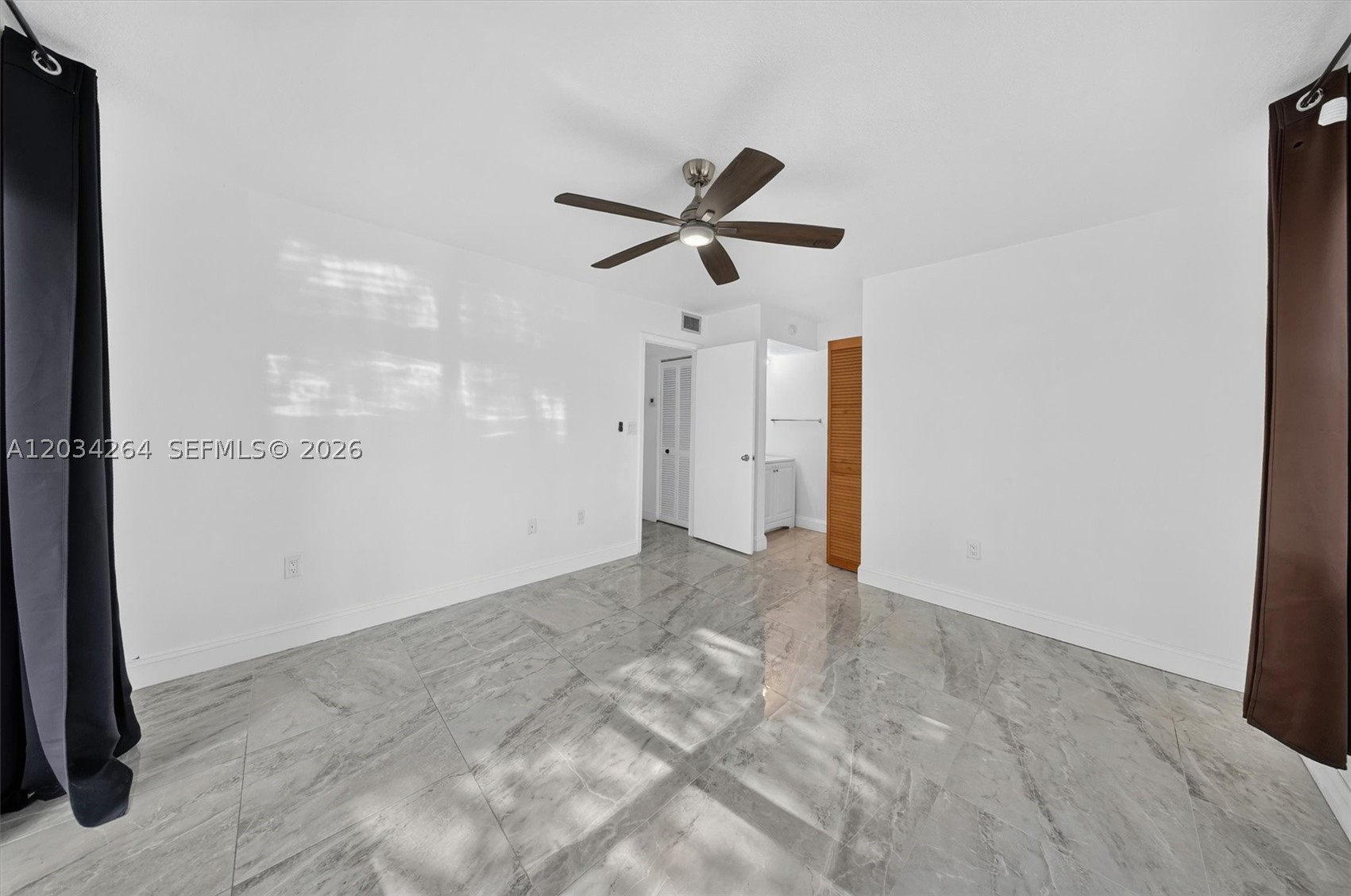 8540 SW 212th St #202, Cutler Bay FL 33189