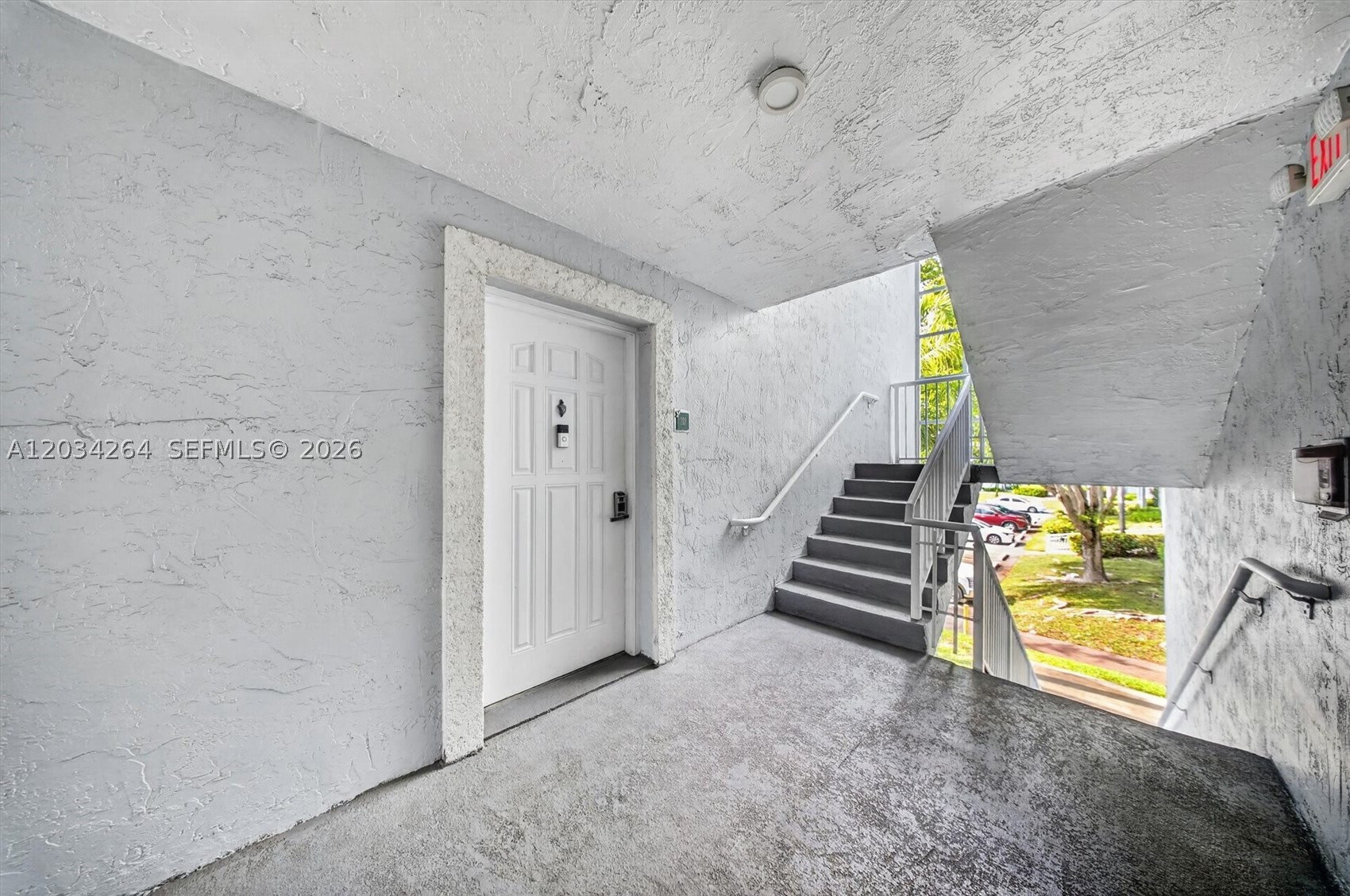 8540 SW 212th St #202, Cutler Bay FL 33189