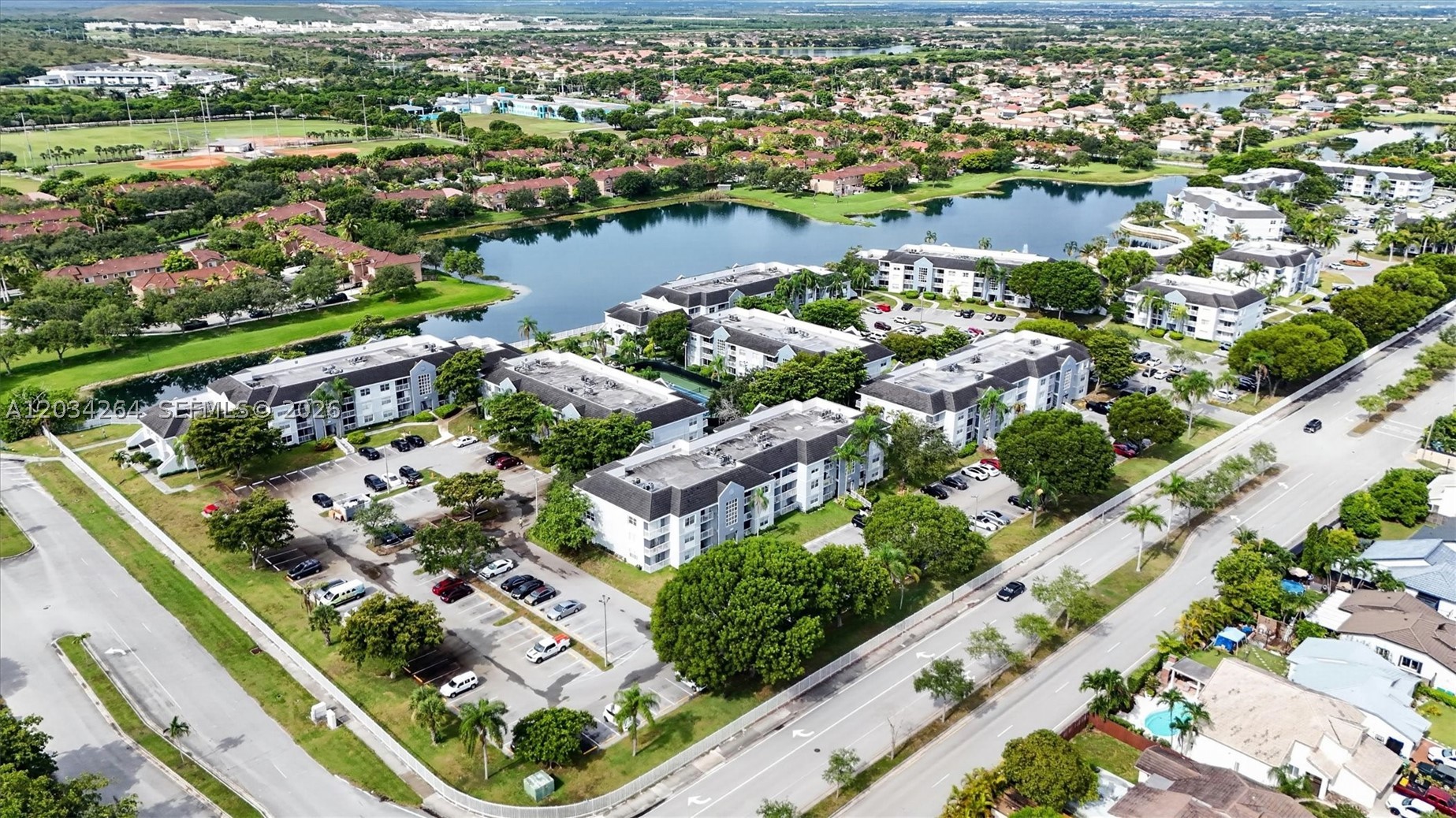 8540 SW 212th St #202, Cutler Bay FL 33189