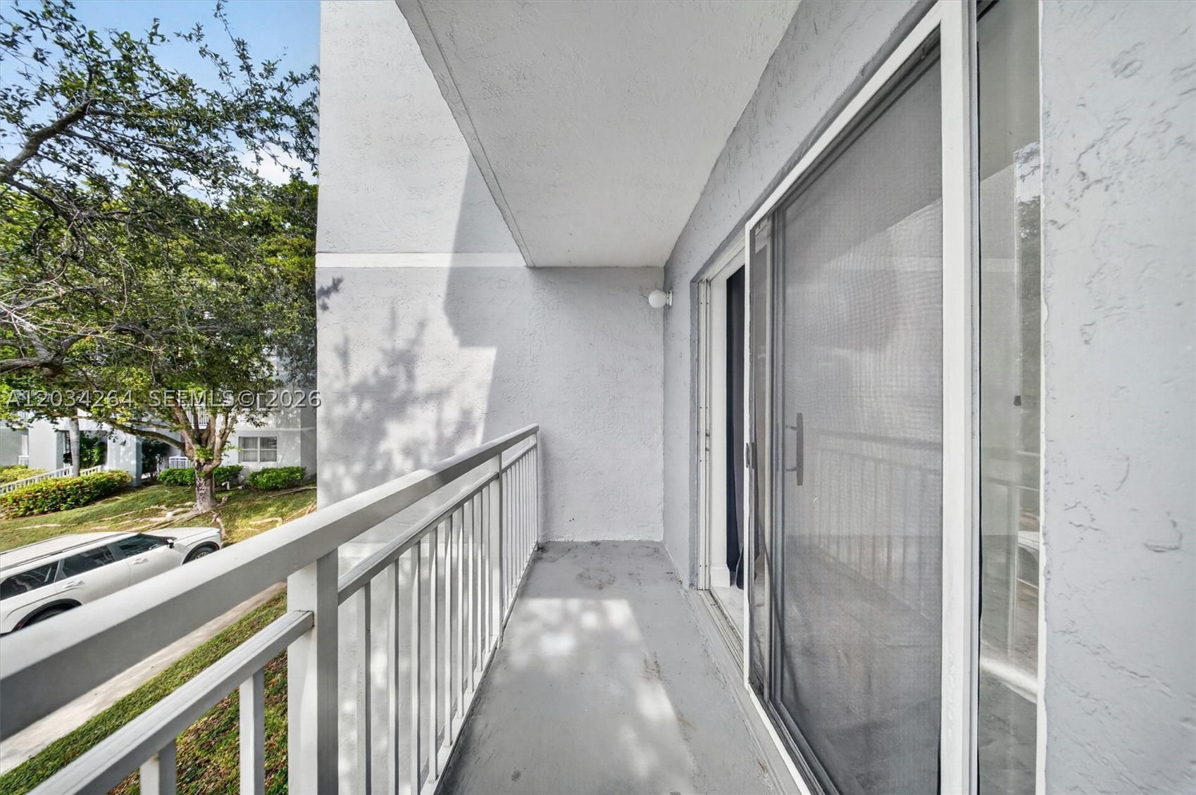8540 SW 212th St #202, Cutler Bay FL 33189
