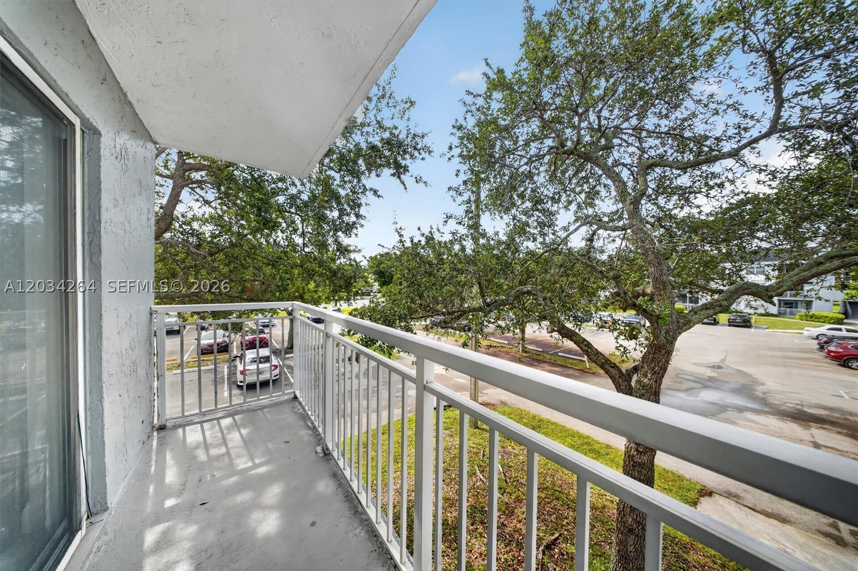 8540 SW 212th St #202, Cutler Bay FL 33189