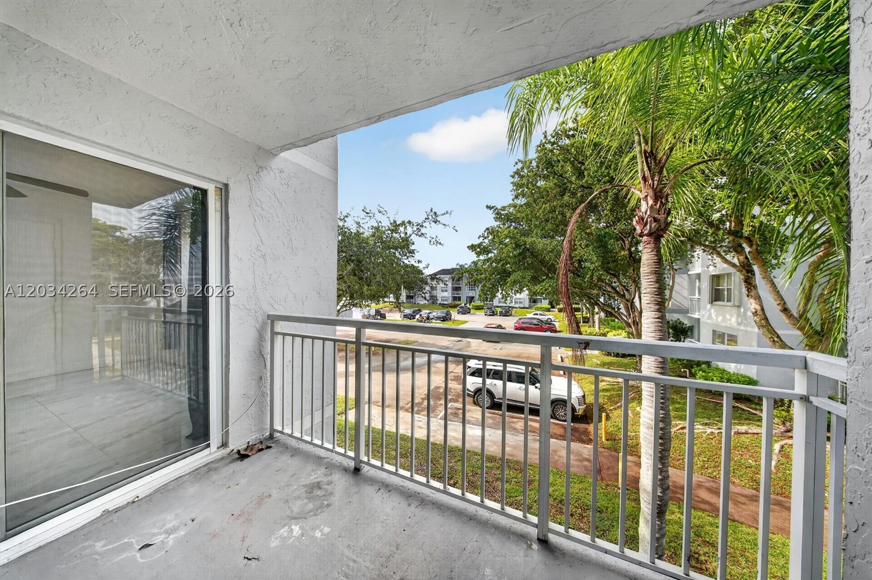 8540 SW 212th St #202, Cutler Bay FL 33189