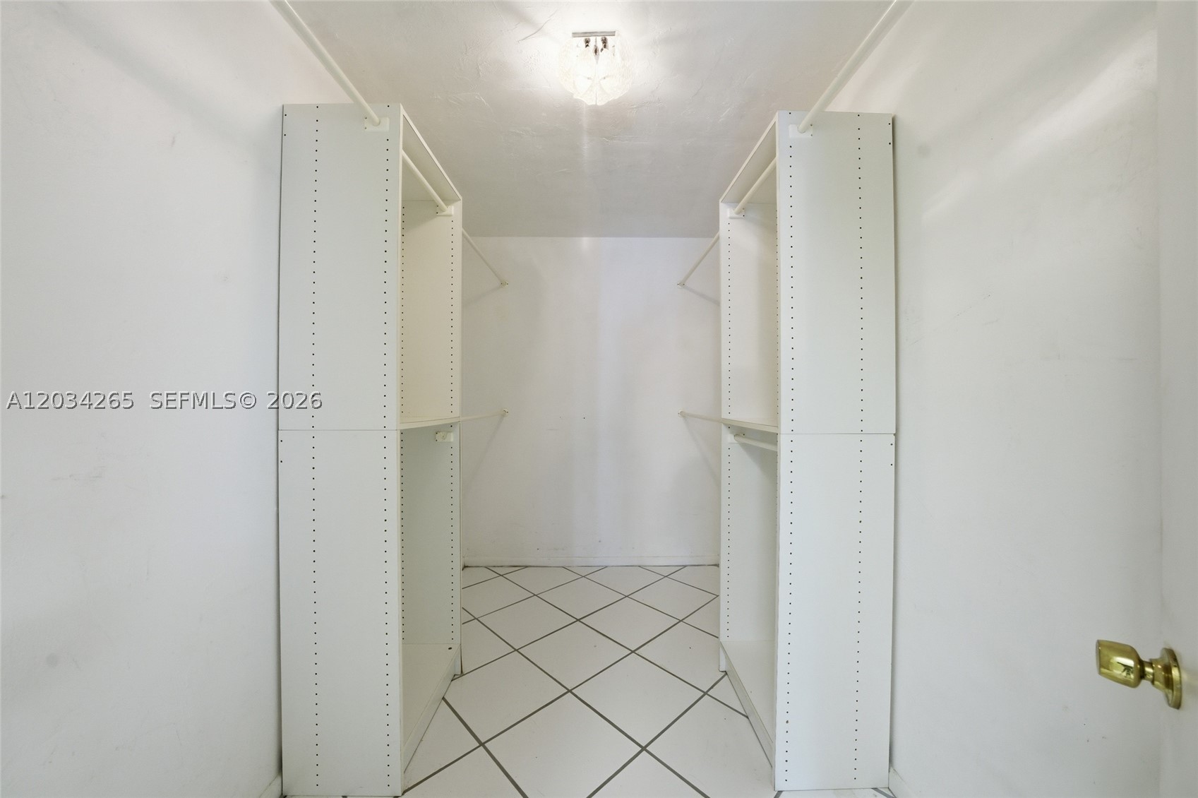 6010 S Falls Cir Dr #323, Lauderhill FL 33319