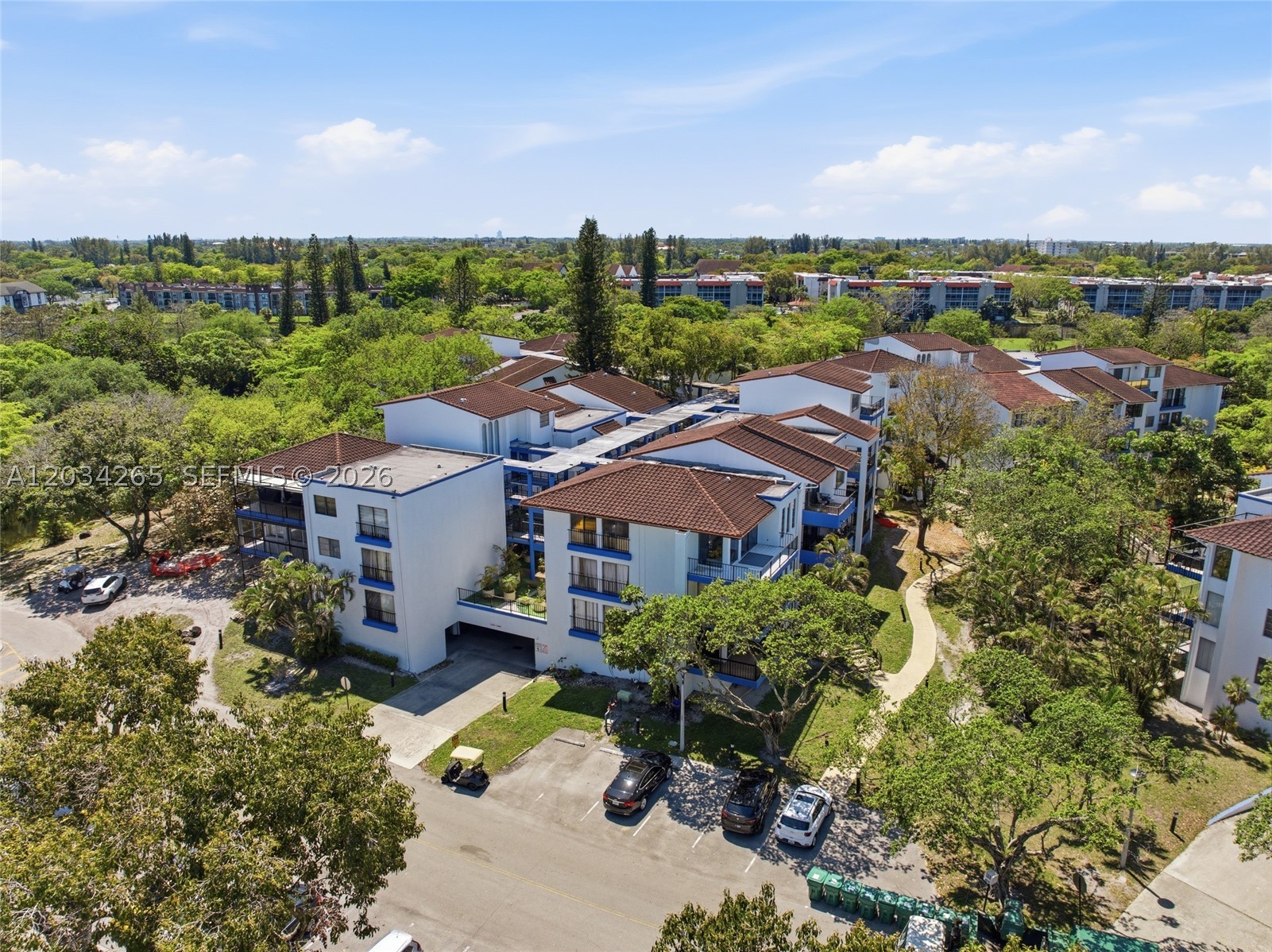 6010 S Falls Cir Dr #323, Lauderhill FL 33319