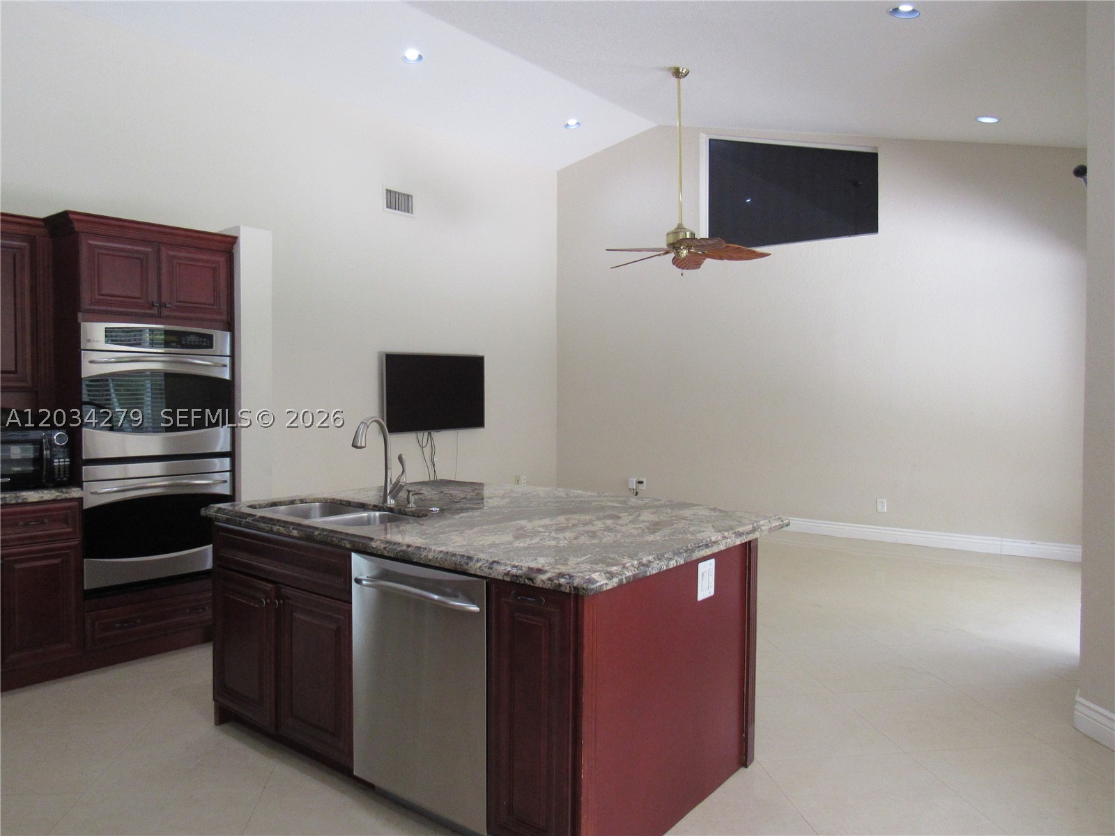 10255 Guatemala St, Cooper City FL 33026