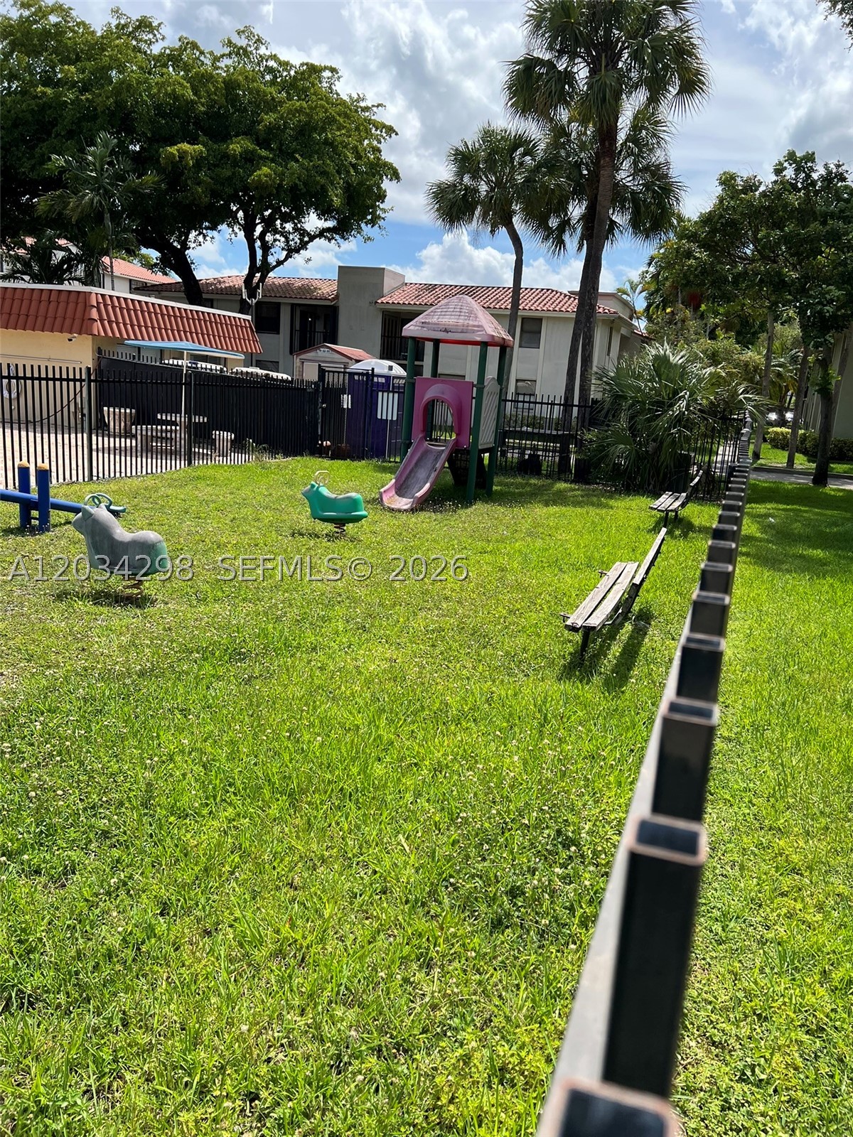 9710 Hammocks Blvd #204-31, Miami FL 33196
