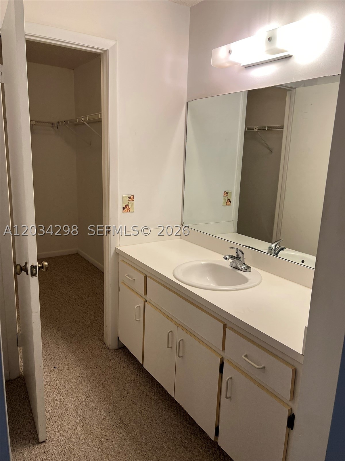 9710 Hammocks Blvd #204-31, Miami FL 33196