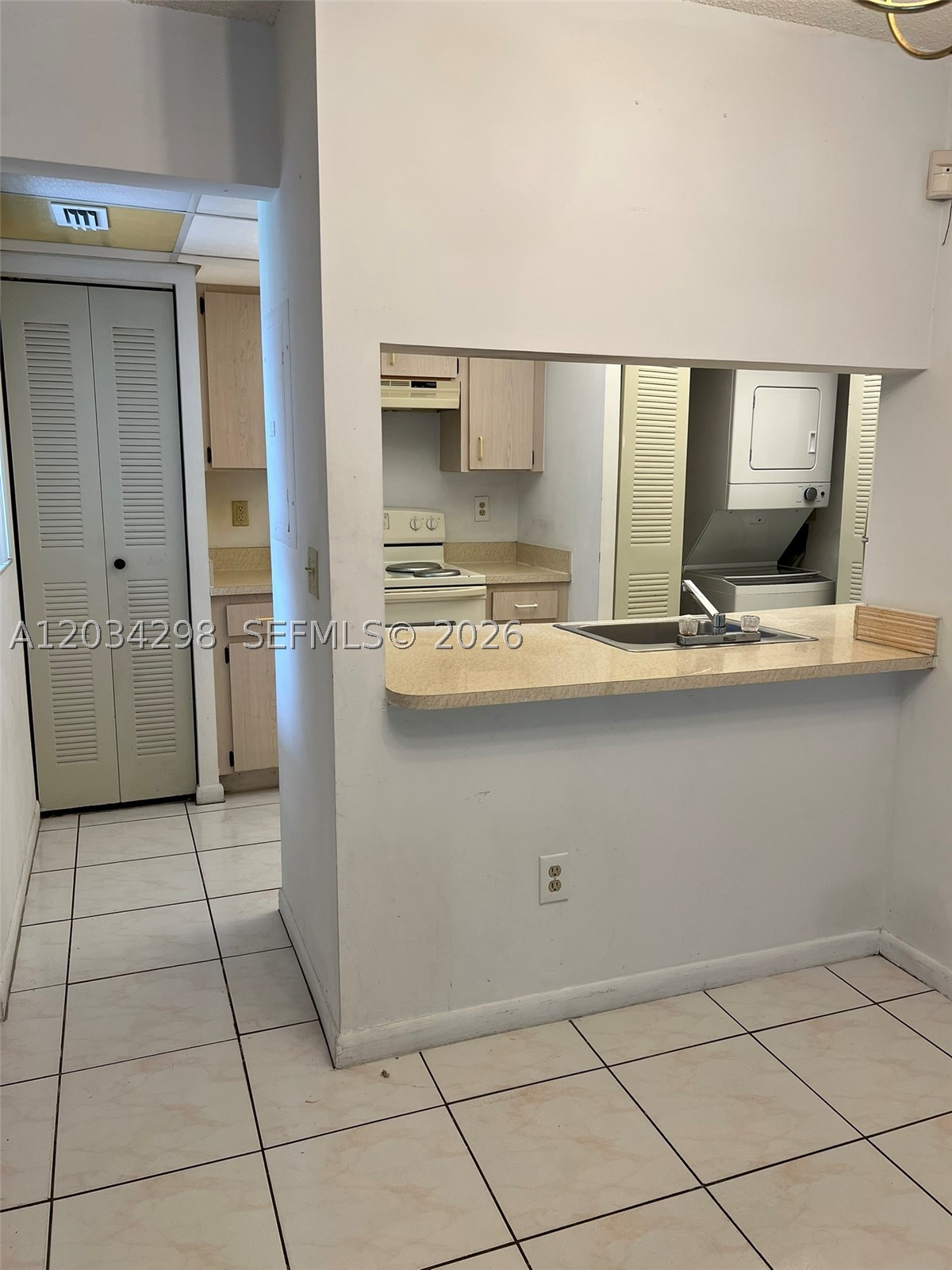 9710 Hammocks Blvd #204-31, Miami FL 33196