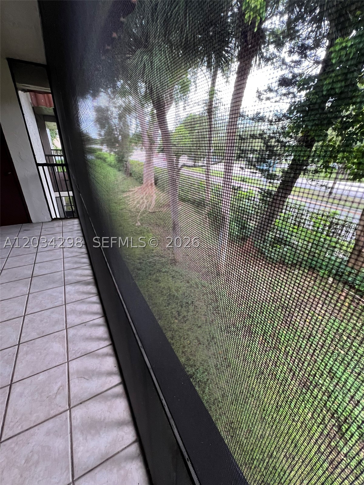 9710 Hammocks Blvd #204-31, Miami FL 33196