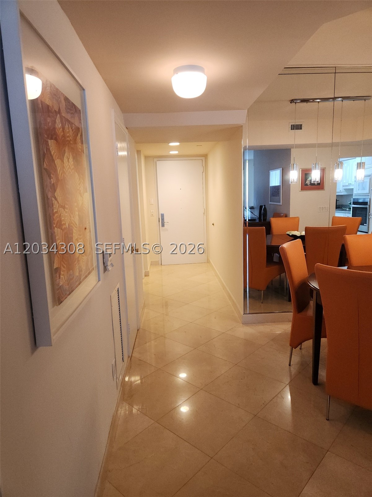 4779 Collins Ave #1804, Miami Beach FL 33140