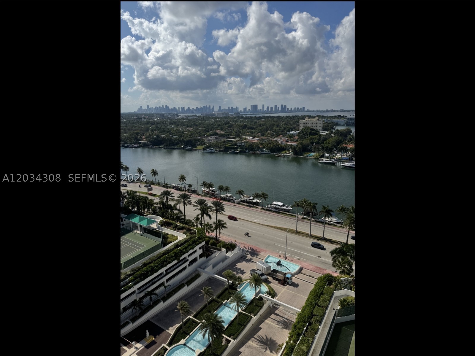 4779 Collins Ave #1804, Miami Beach FL 33140