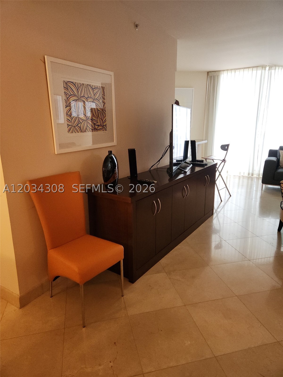 4779 Collins Ave #1804, Miami Beach FL 33140