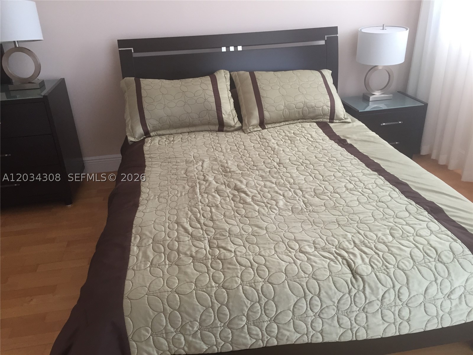 4779 Collins Ave #1804, Miami Beach FL 33140