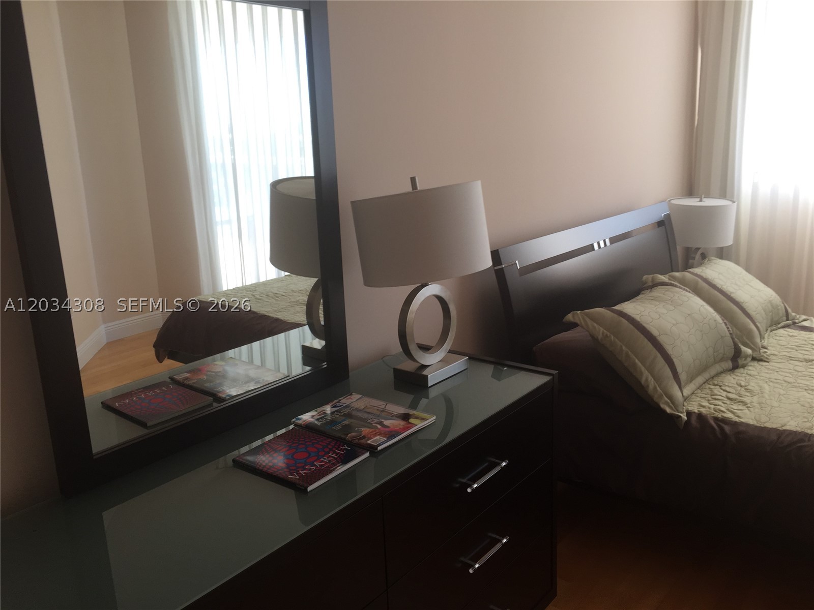 4779 Collins Ave #1804, Miami Beach FL 33140
