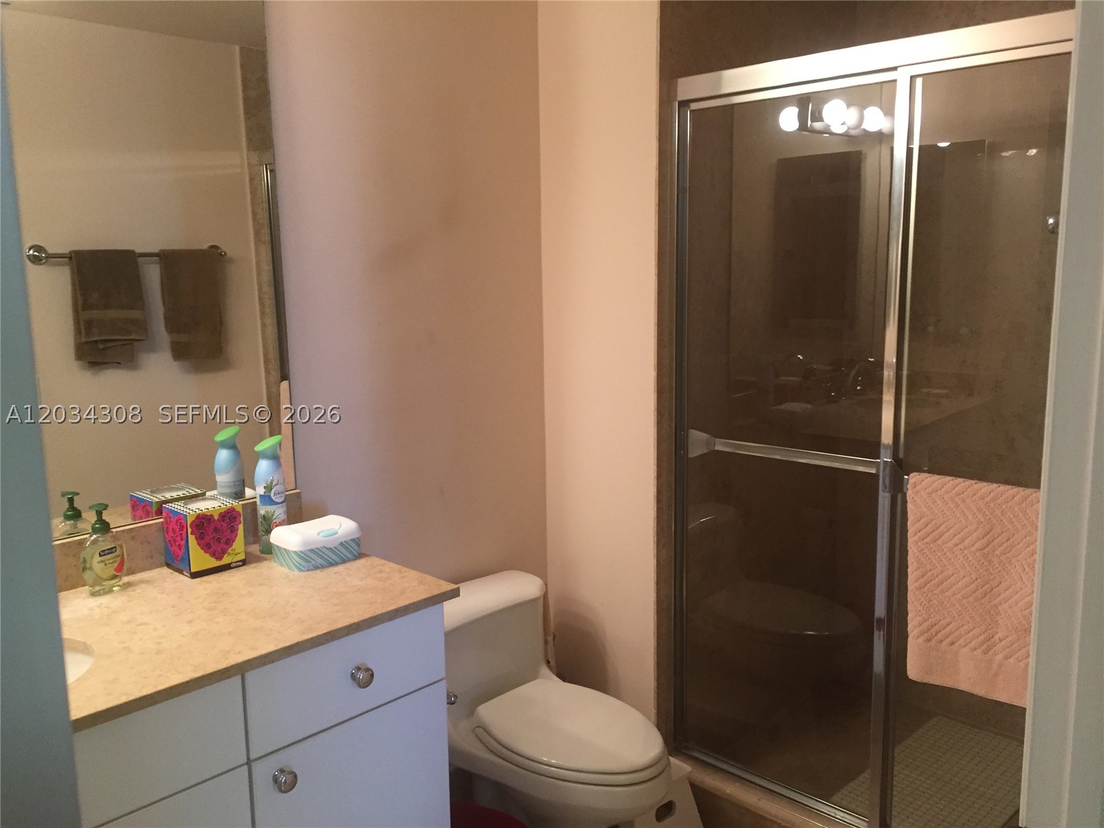 4779 Collins Ave #1804, Miami Beach FL 33140