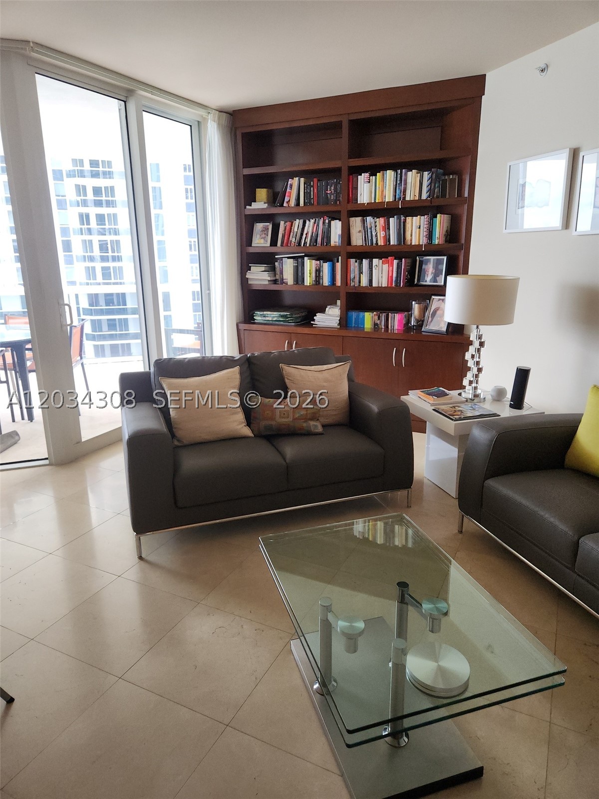 4779 Collins Ave #1804, Miami Beach FL 33140