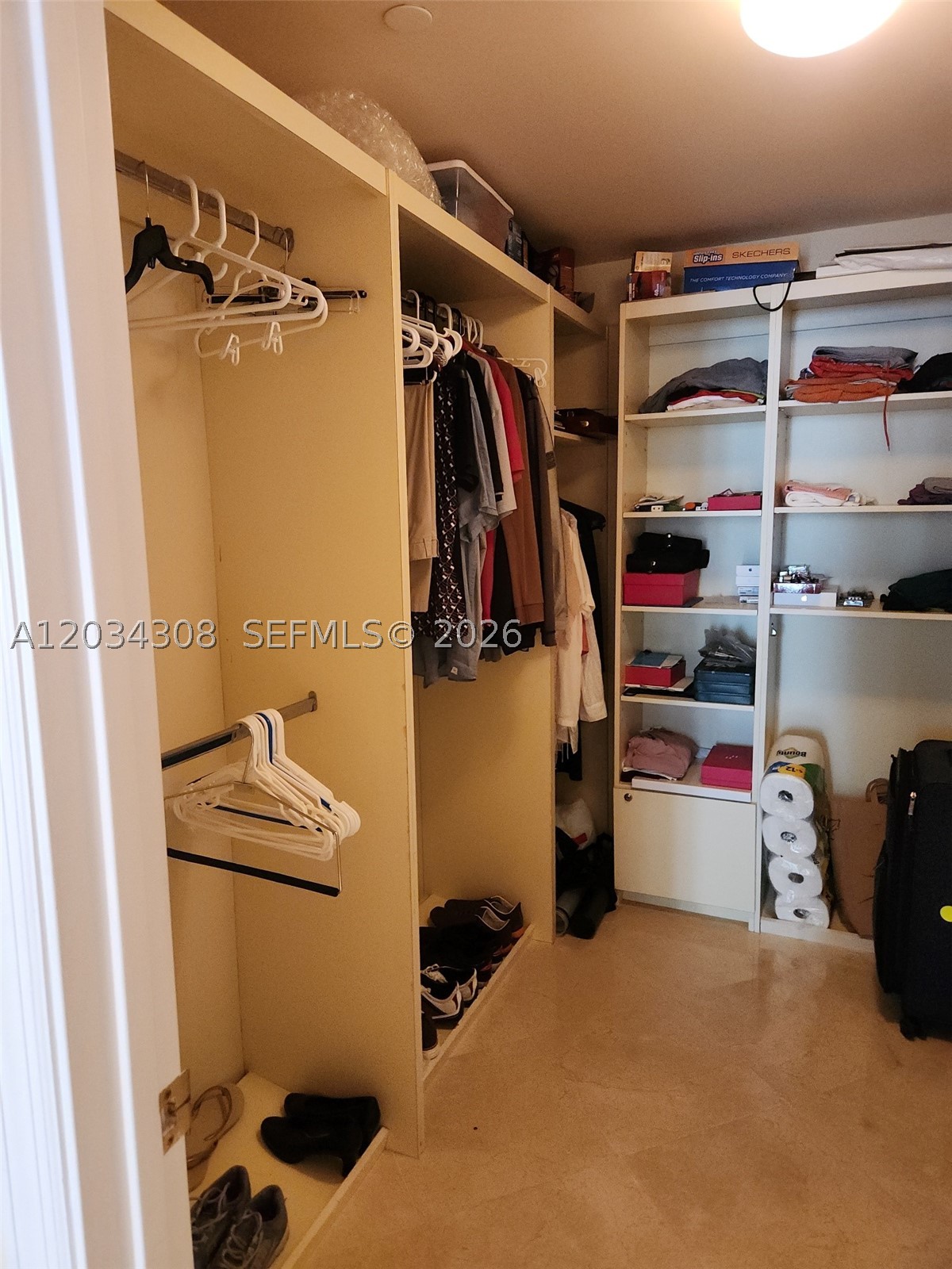 4779 Collins Ave #1804, Miami Beach FL 33140