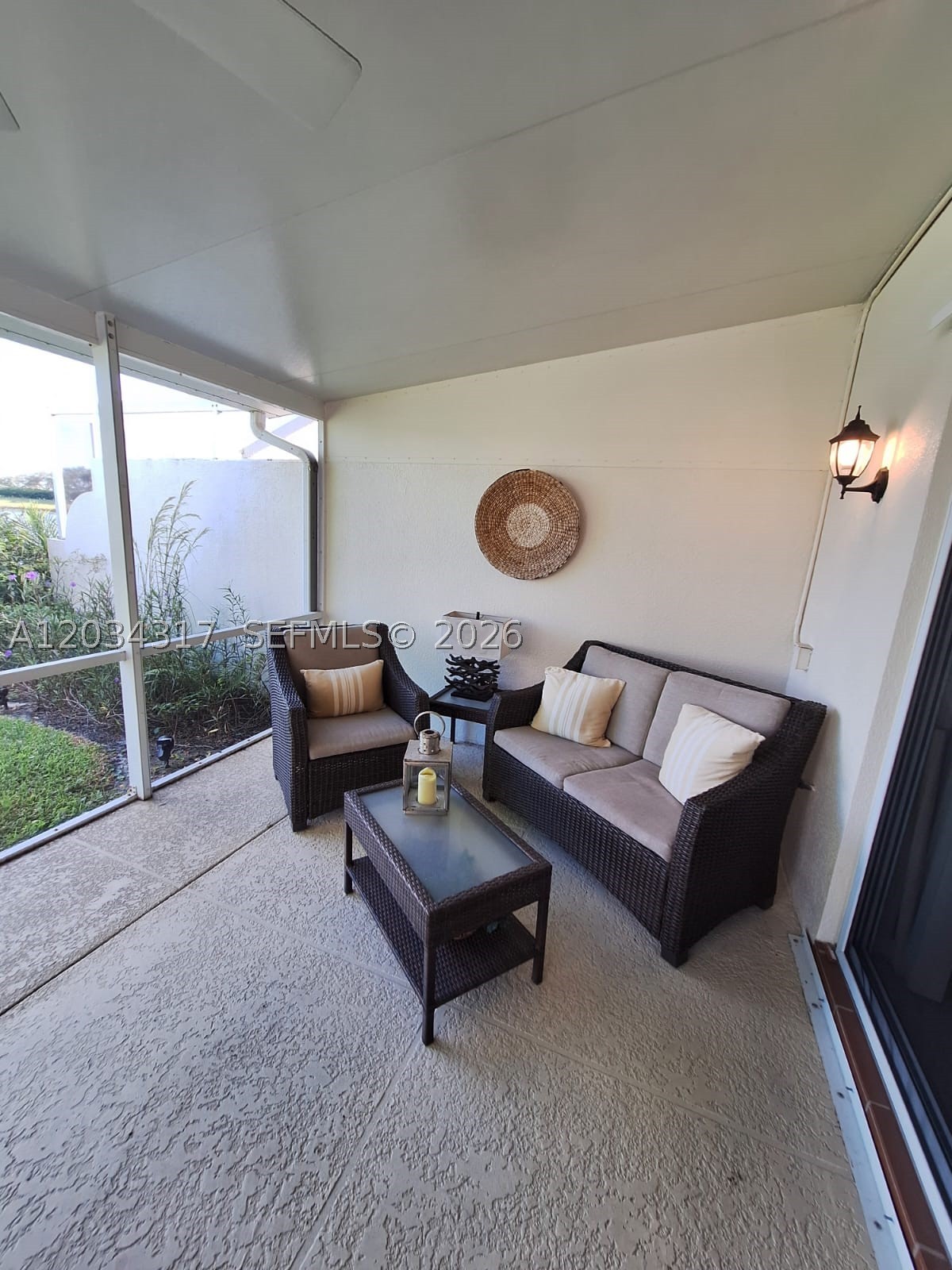 2104 Tigris Dr, West Palm Beach FL 33411