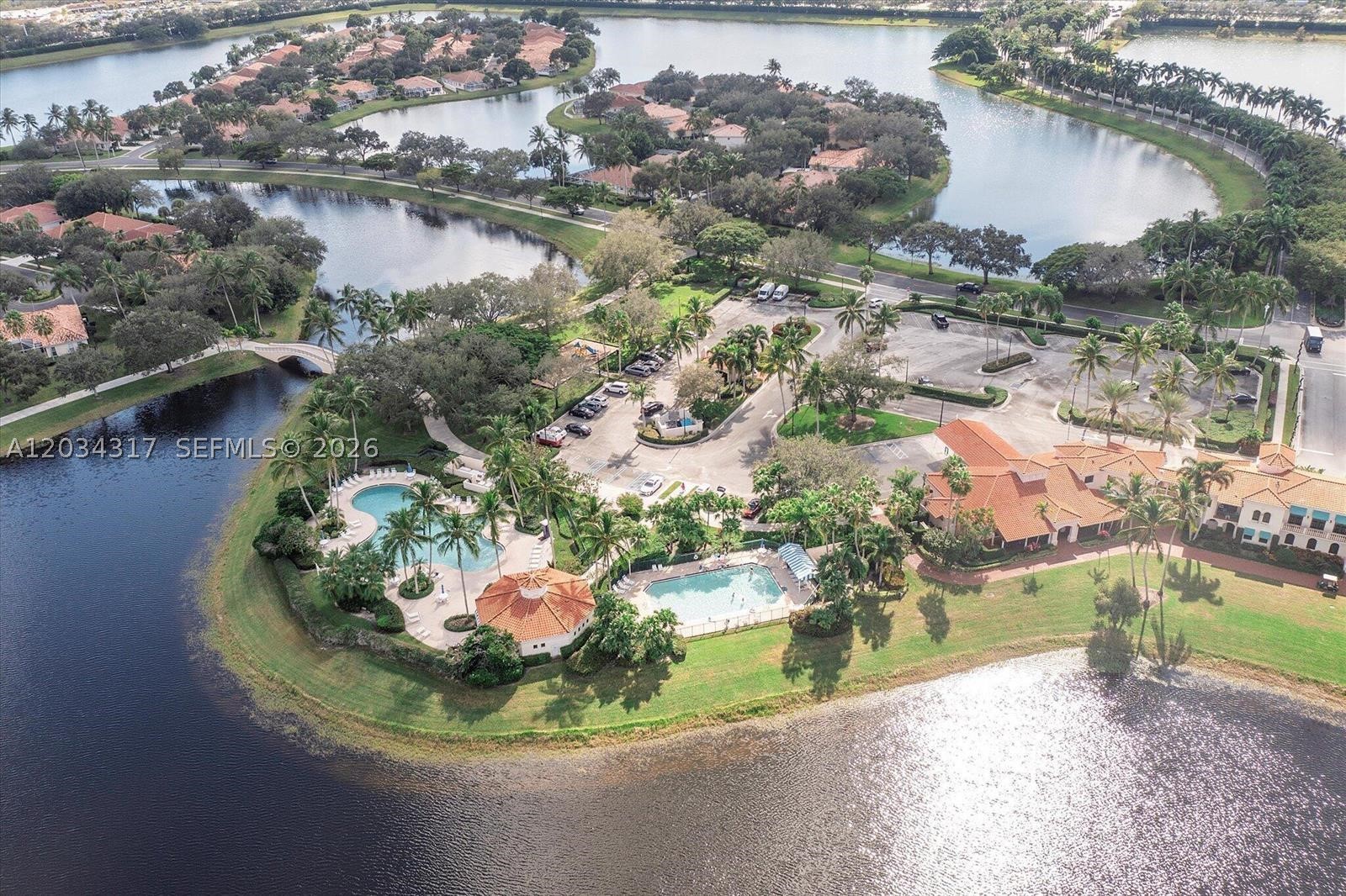 2104 Tigris Dr, West Palm Beach FL 33411