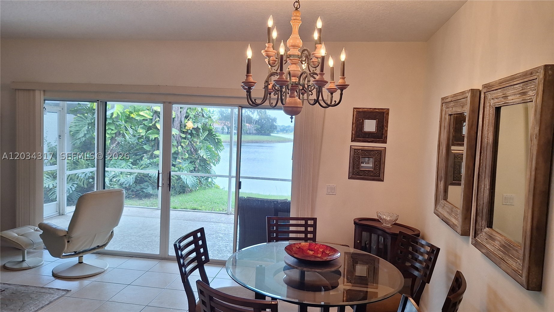 2104 Tigris Dr, West Palm Beach FL 33411