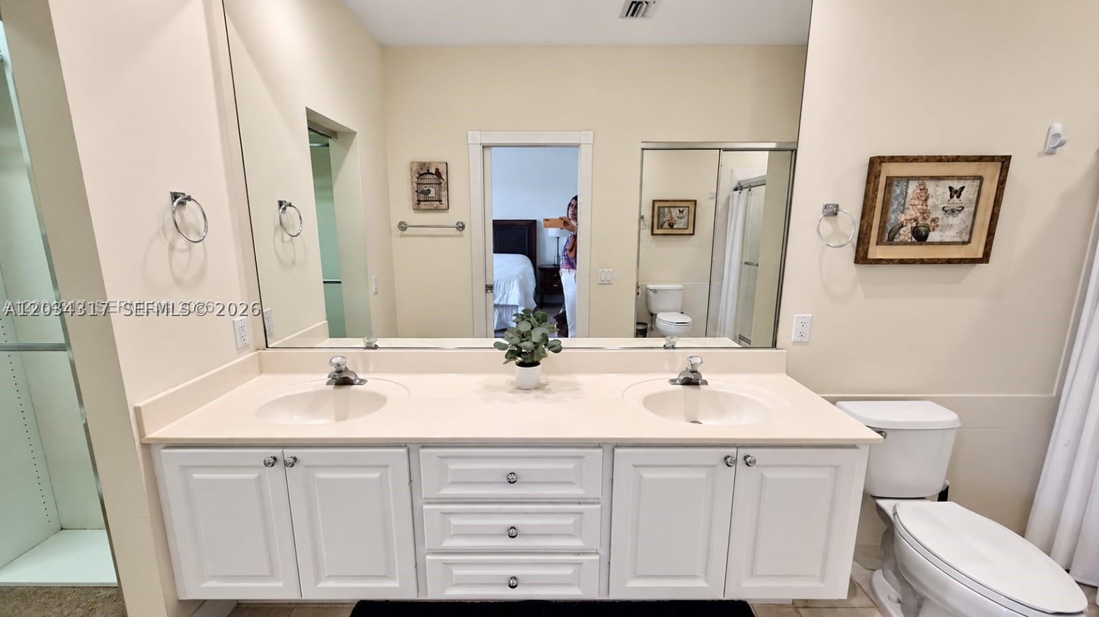 2104 Tigris Dr, West Palm Beach FL 33411