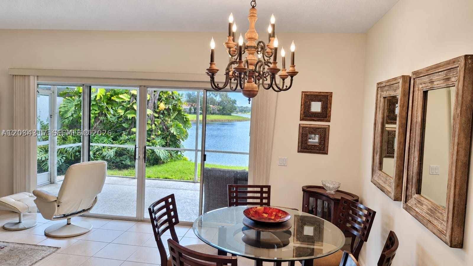 2104 Tigris Dr, West Palm Beach FL 33411