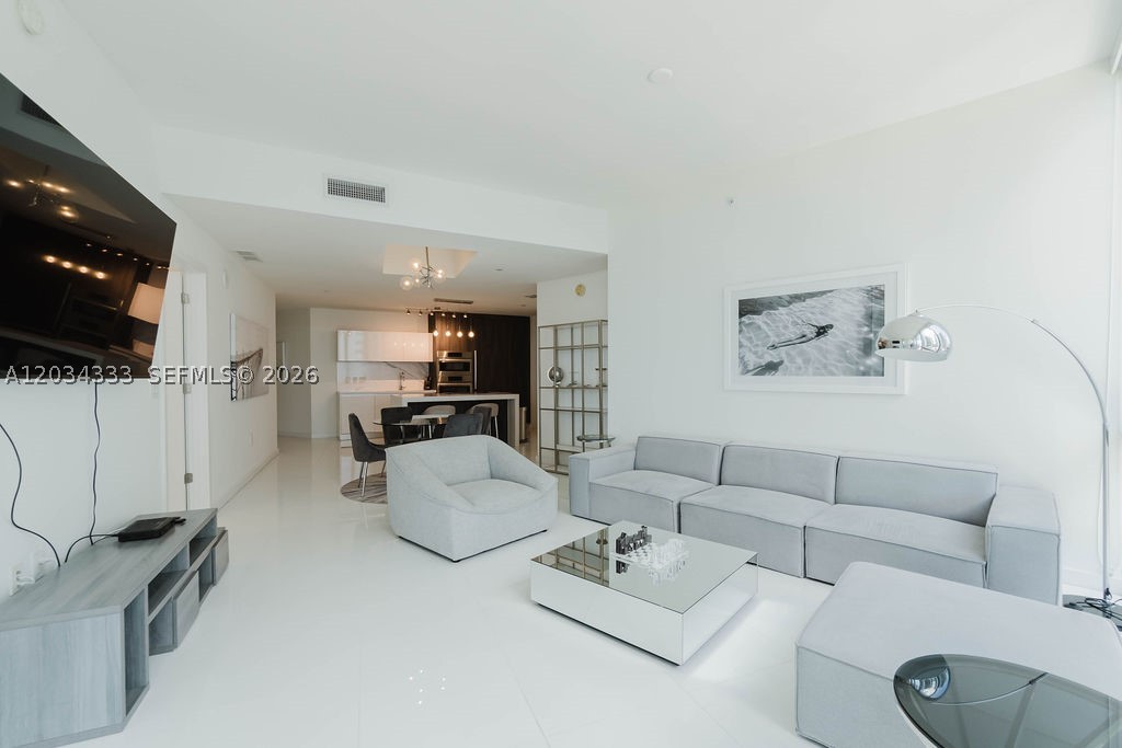 851 NE 1st Ave #2303, Miami FL 33132