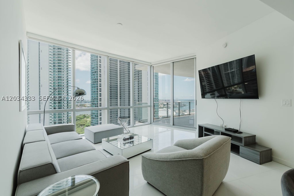 851 NE 1st Ave #2303, Miami FL 33132