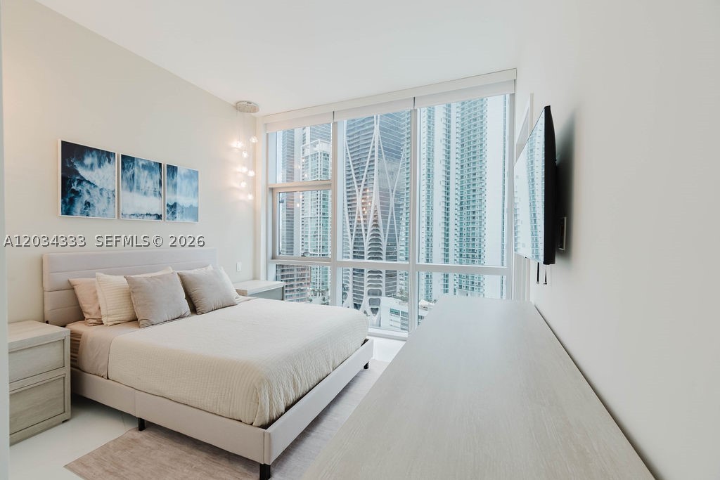 851 NE 1st Ave #2303, Miami FL 33132