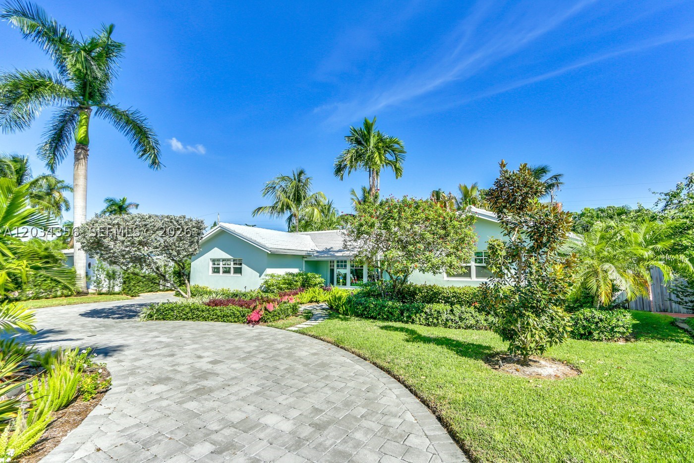 5800 NE 15th Ave, Fort Lauderdale FL 33334
