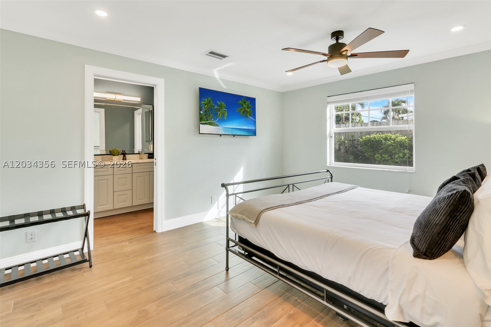 5800 NE 15th Ave, Fort Lauderdale FL 33334
