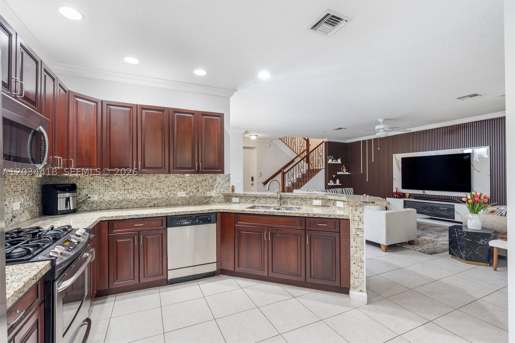 2925 NW 126th Ave #105, Sunrise FL 33323