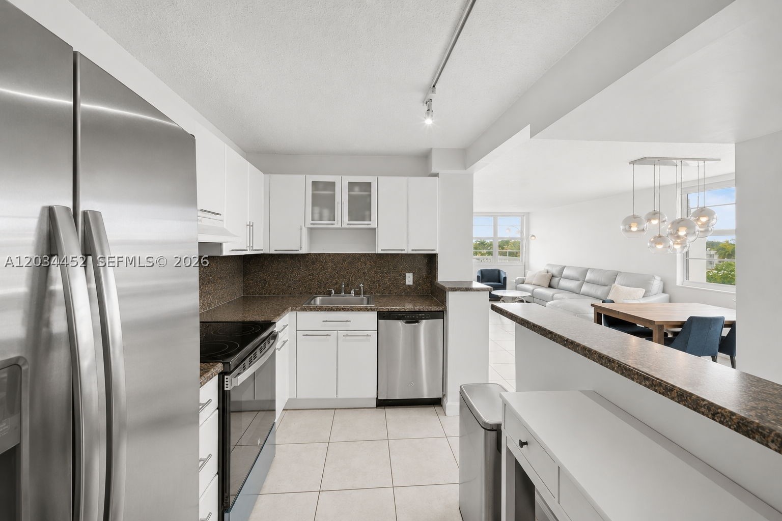 2016 Bay Dr #504, Miami Beach FL 33141
