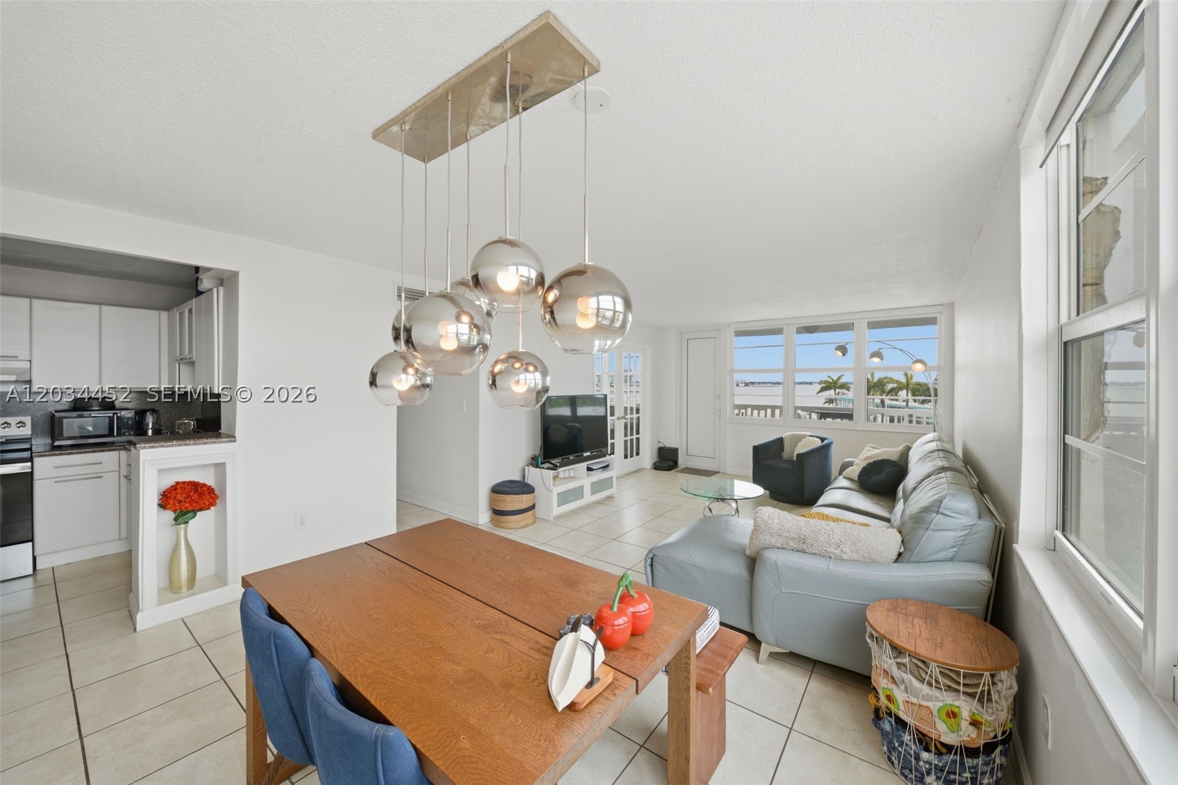 2016 Bay Dr #504, Miami Beach FL 33141