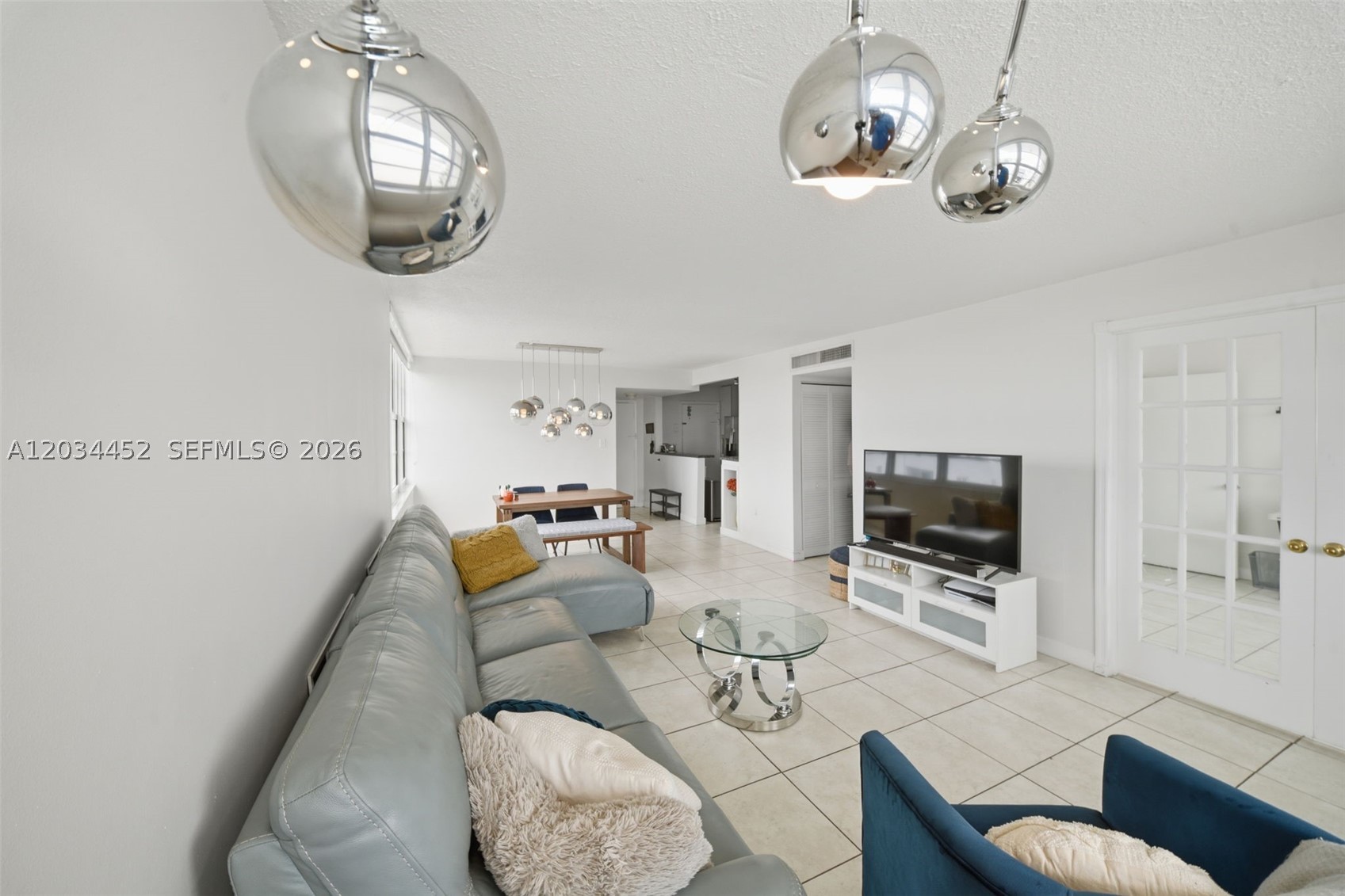2016 Bay Dr #504, Miami Beach FL 33141