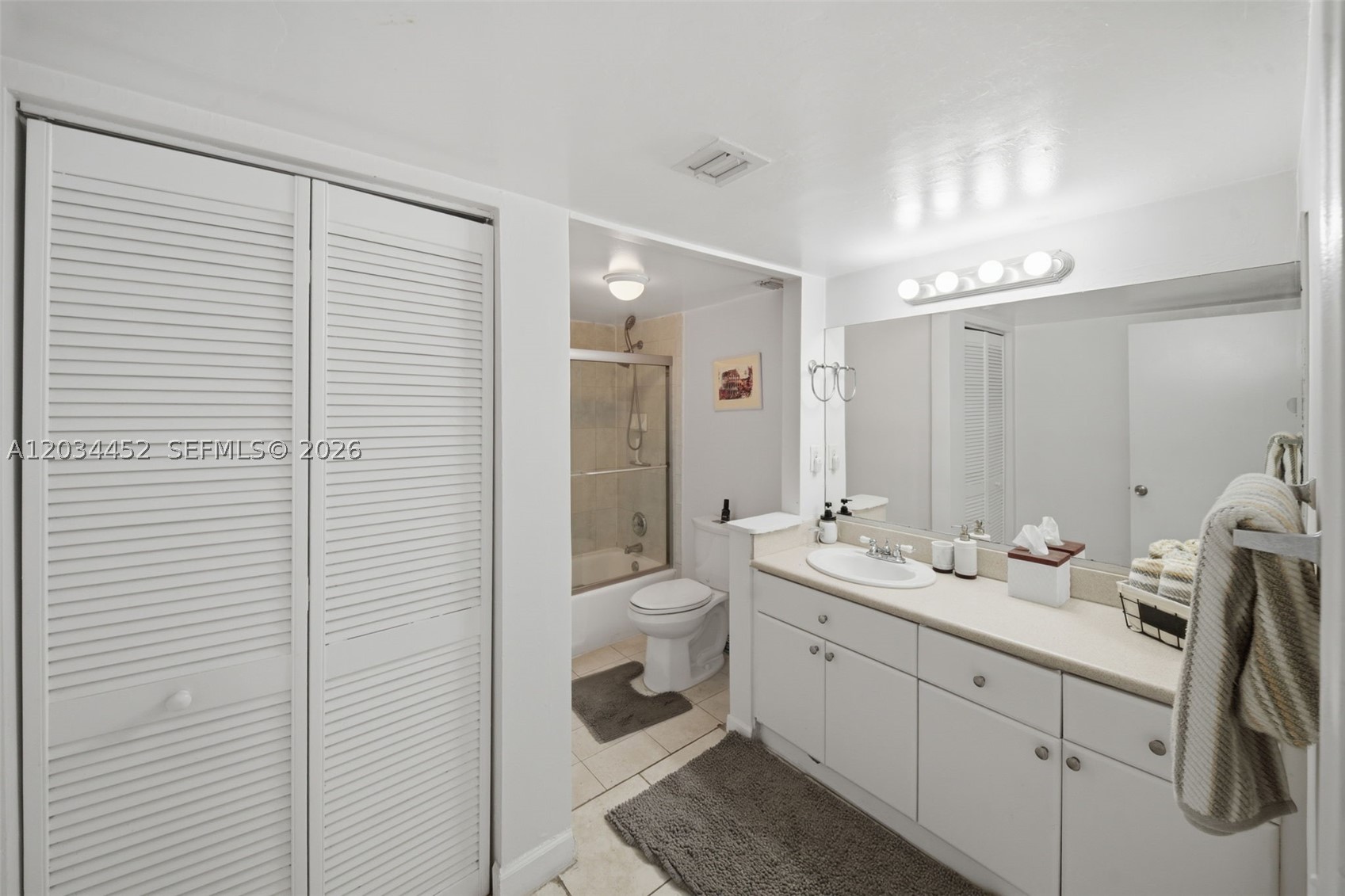 2016 Bay Dr #504, Miami Beach FL 33141