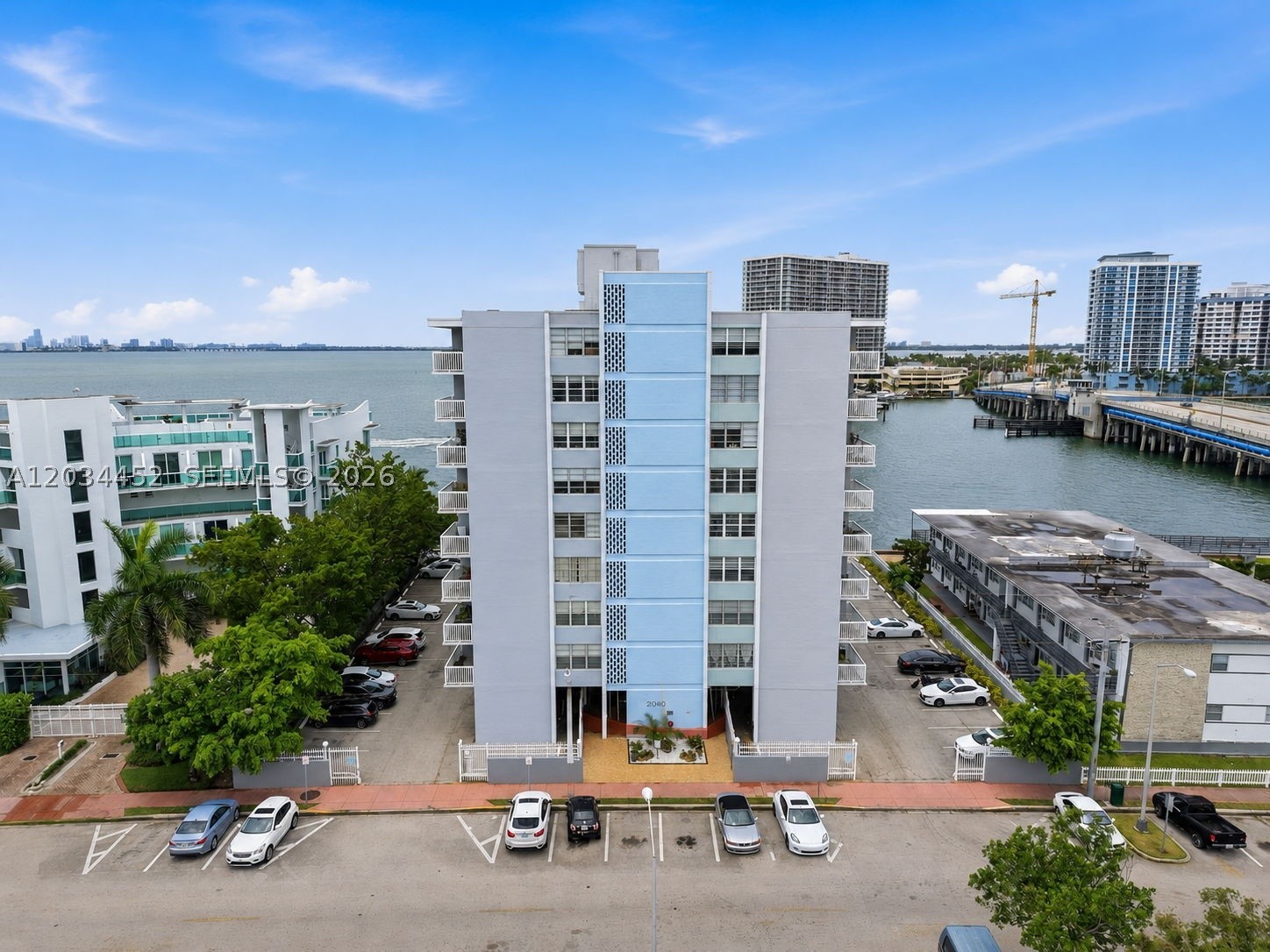 2016 Bay Dr #504, Miami Beach FL 33141
