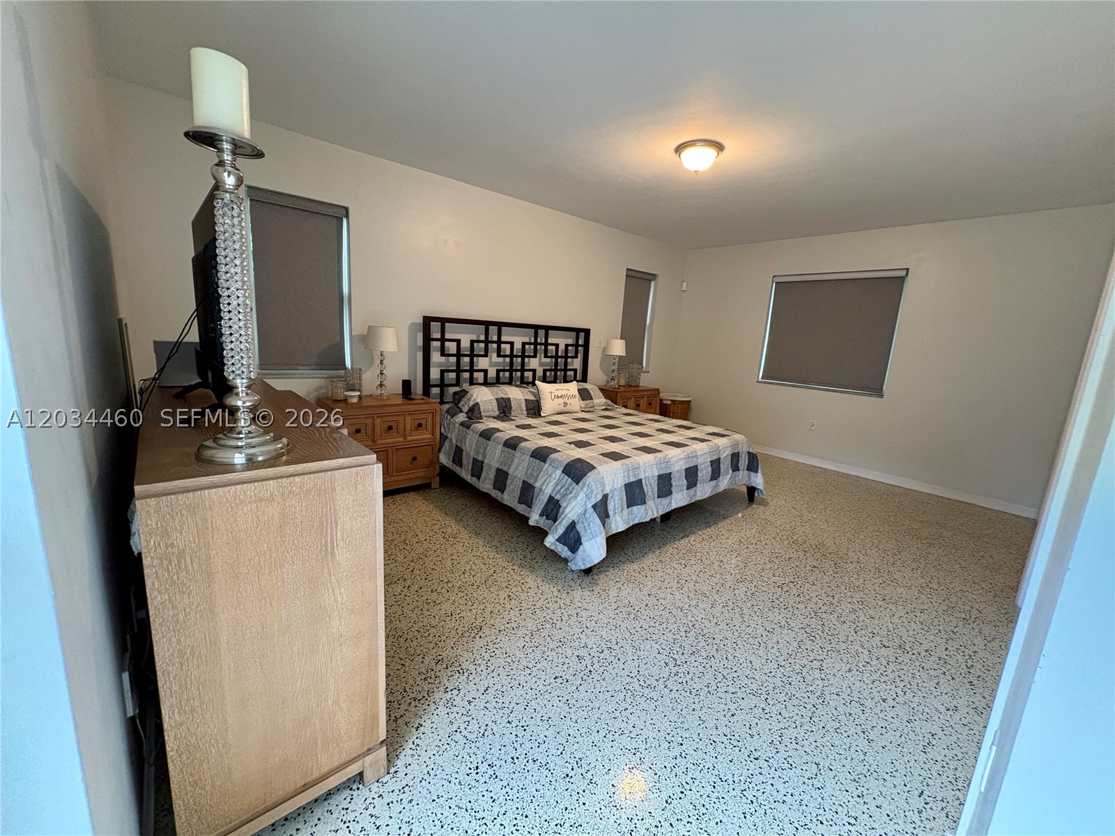 400 Miller Rd, Coral Gables FL 33146