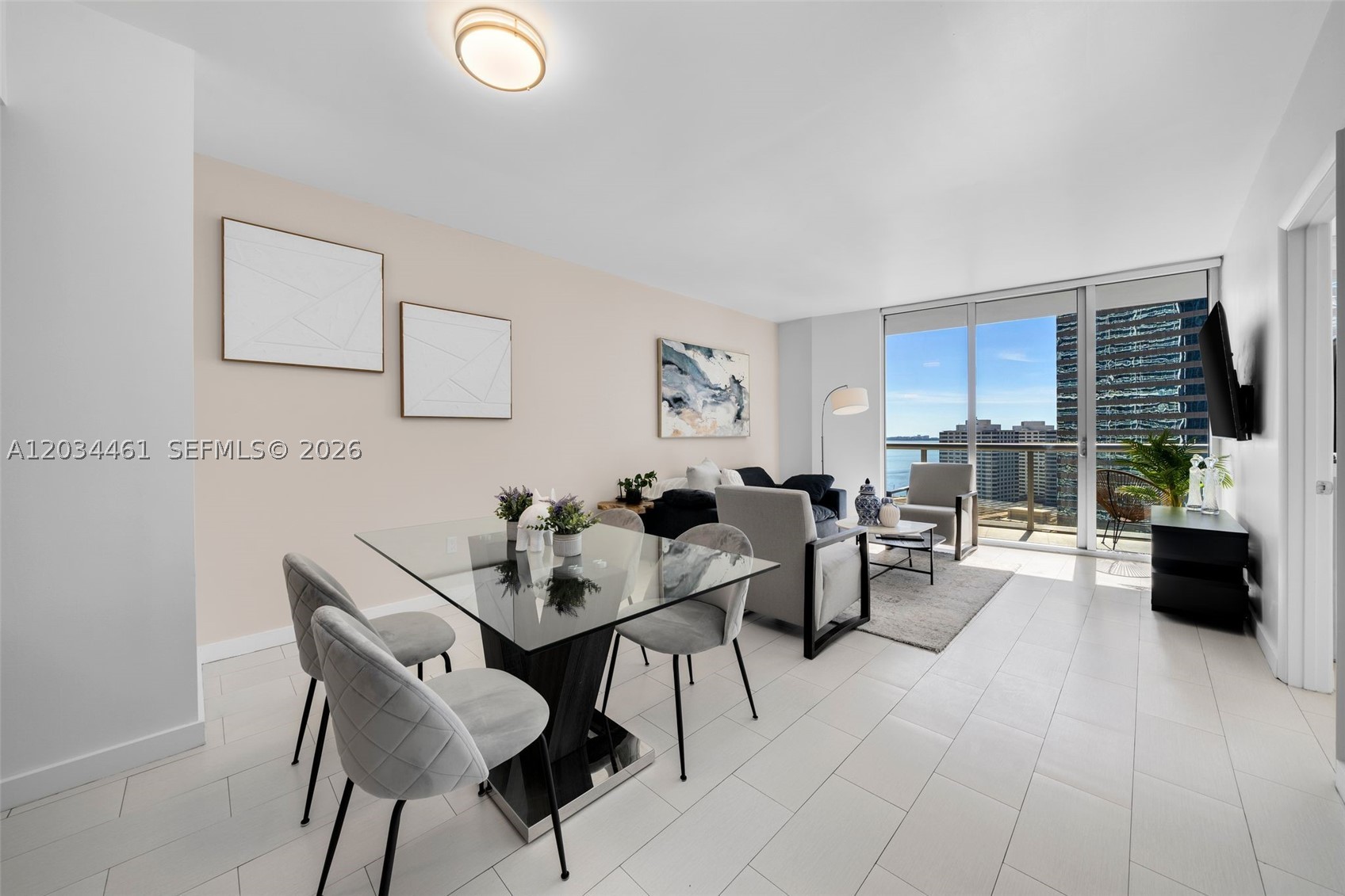 485 Brickell Ave #1709, Miami FL 33131