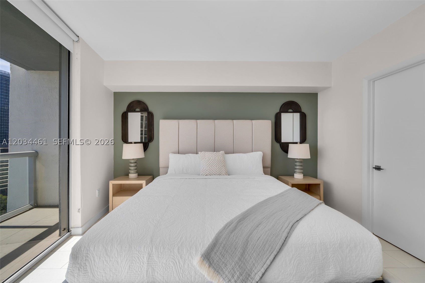 485 Brickell Ave #1709, Miami FL 33131