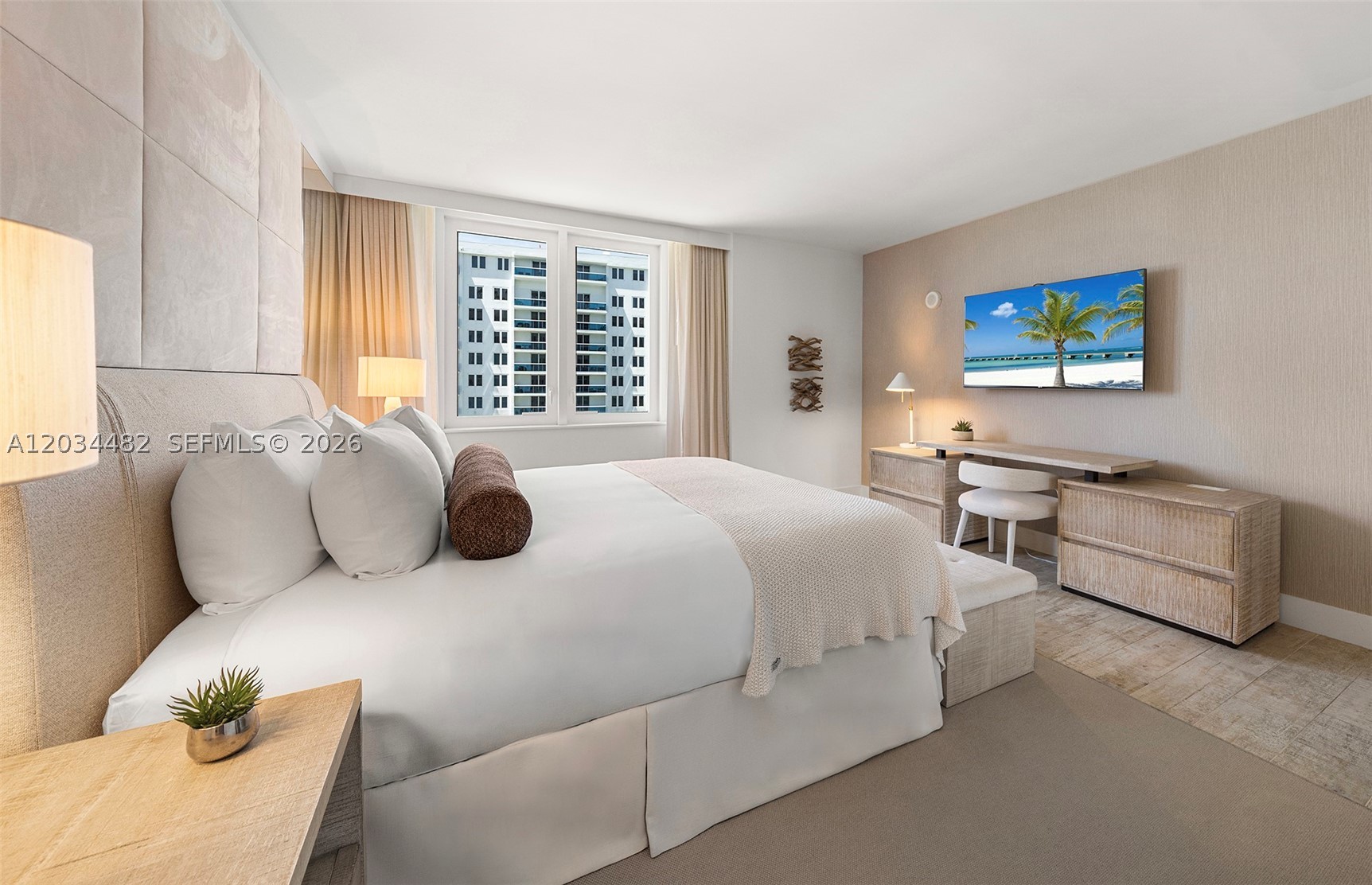 102 24th St #1112, Miami Beach FL 33139