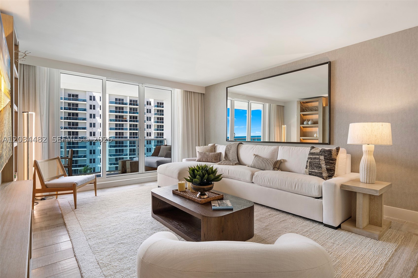 102 24th St #1112, Miami Beach FL 33139