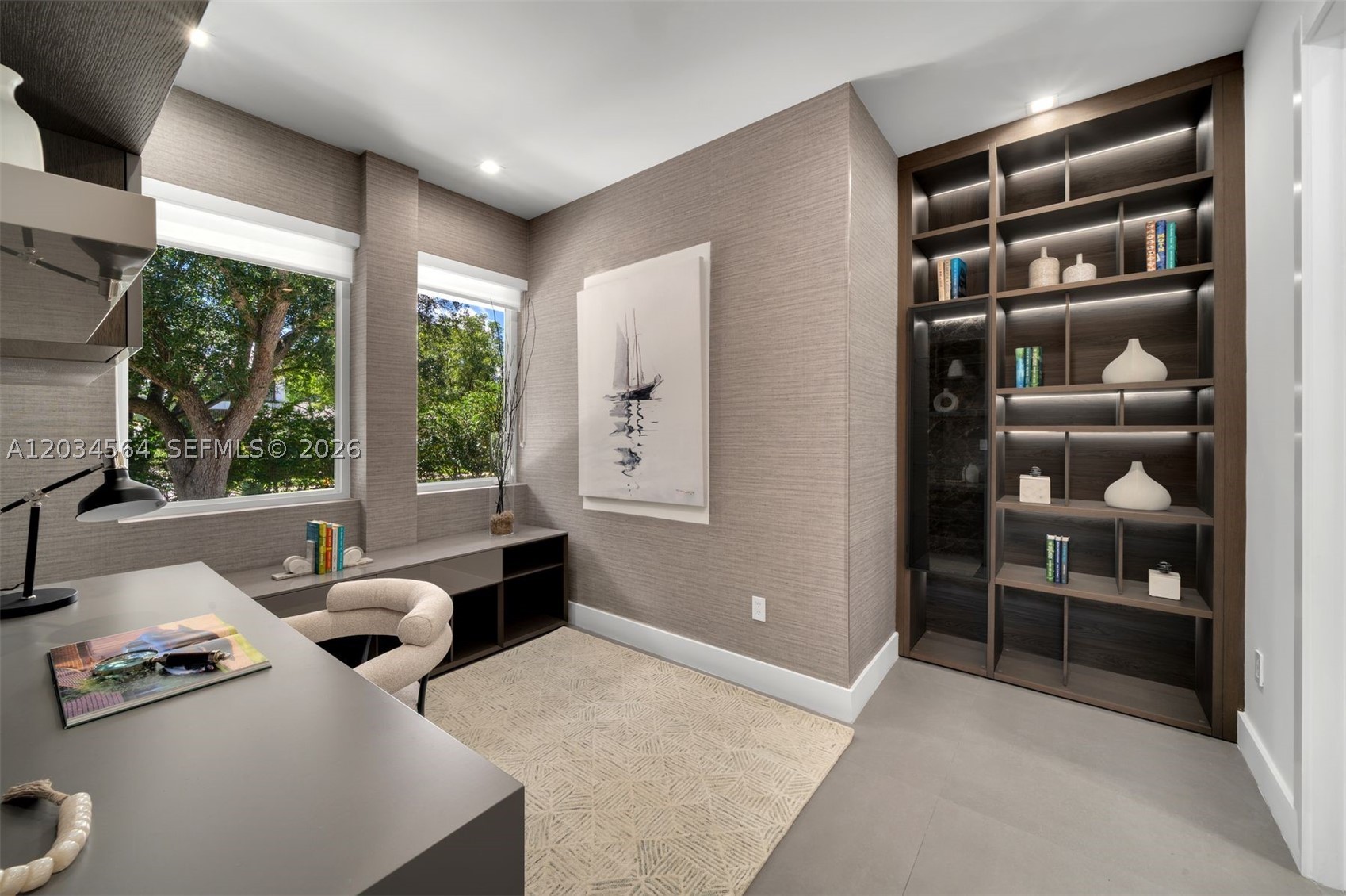 425 Harbor Dr, Key Biscayne FL 33149
