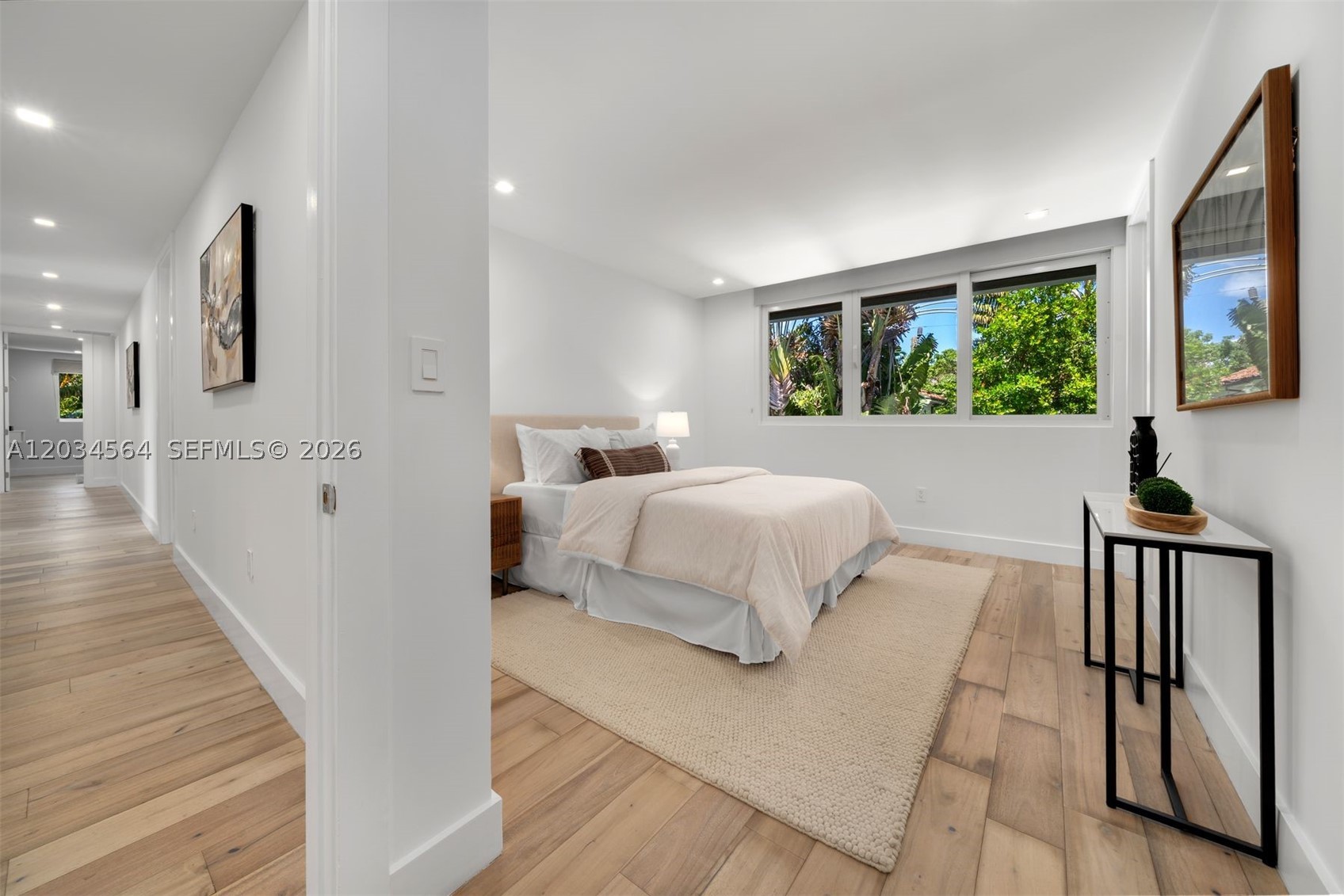 425 Harbor Dr, Key Biscayne FL 33149